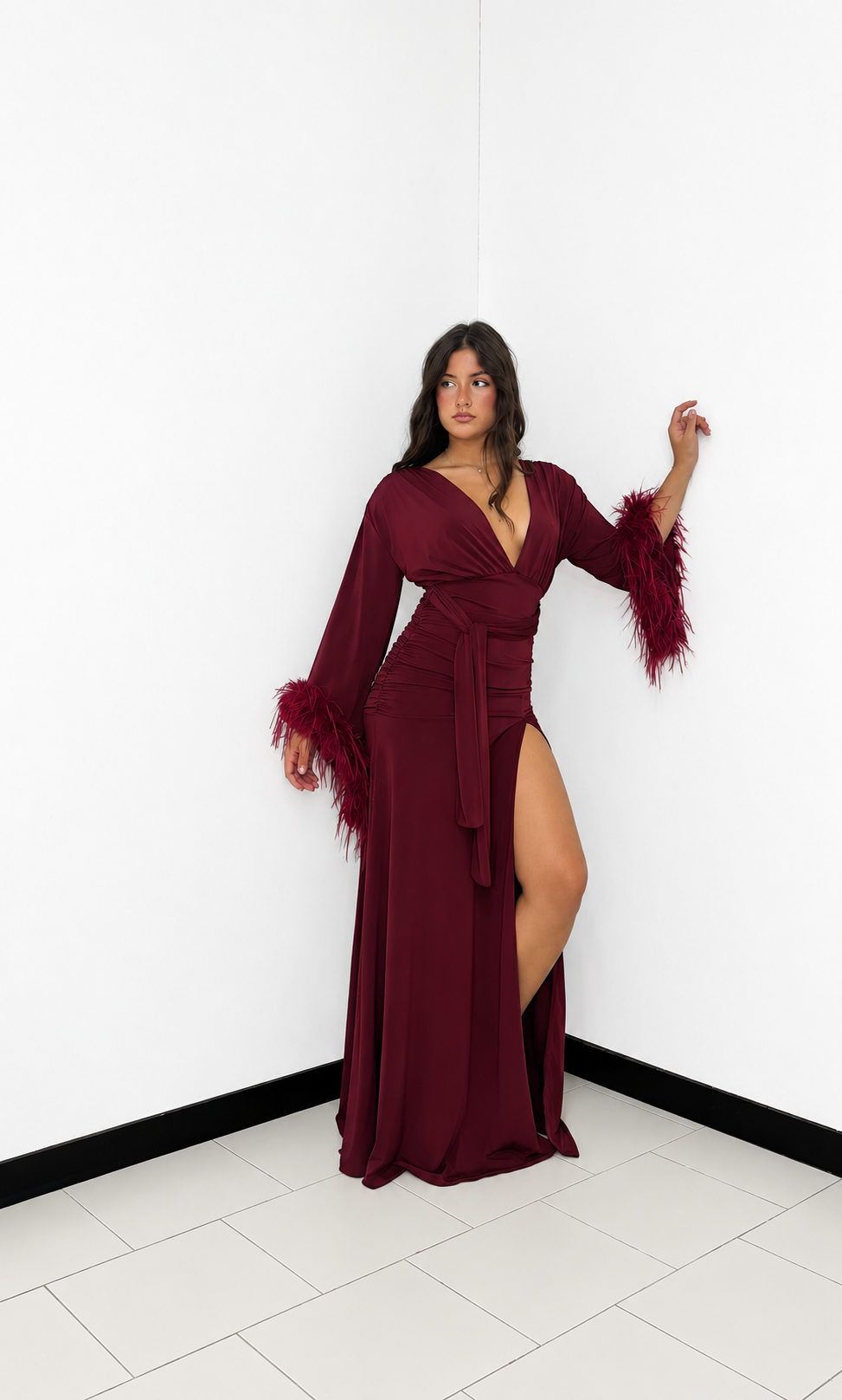 ABITO MIDNIGHT FEATHERS BORDEAUX