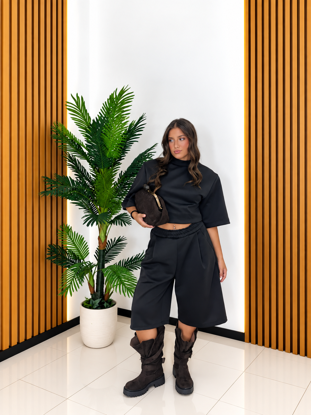 Completo Black Essential