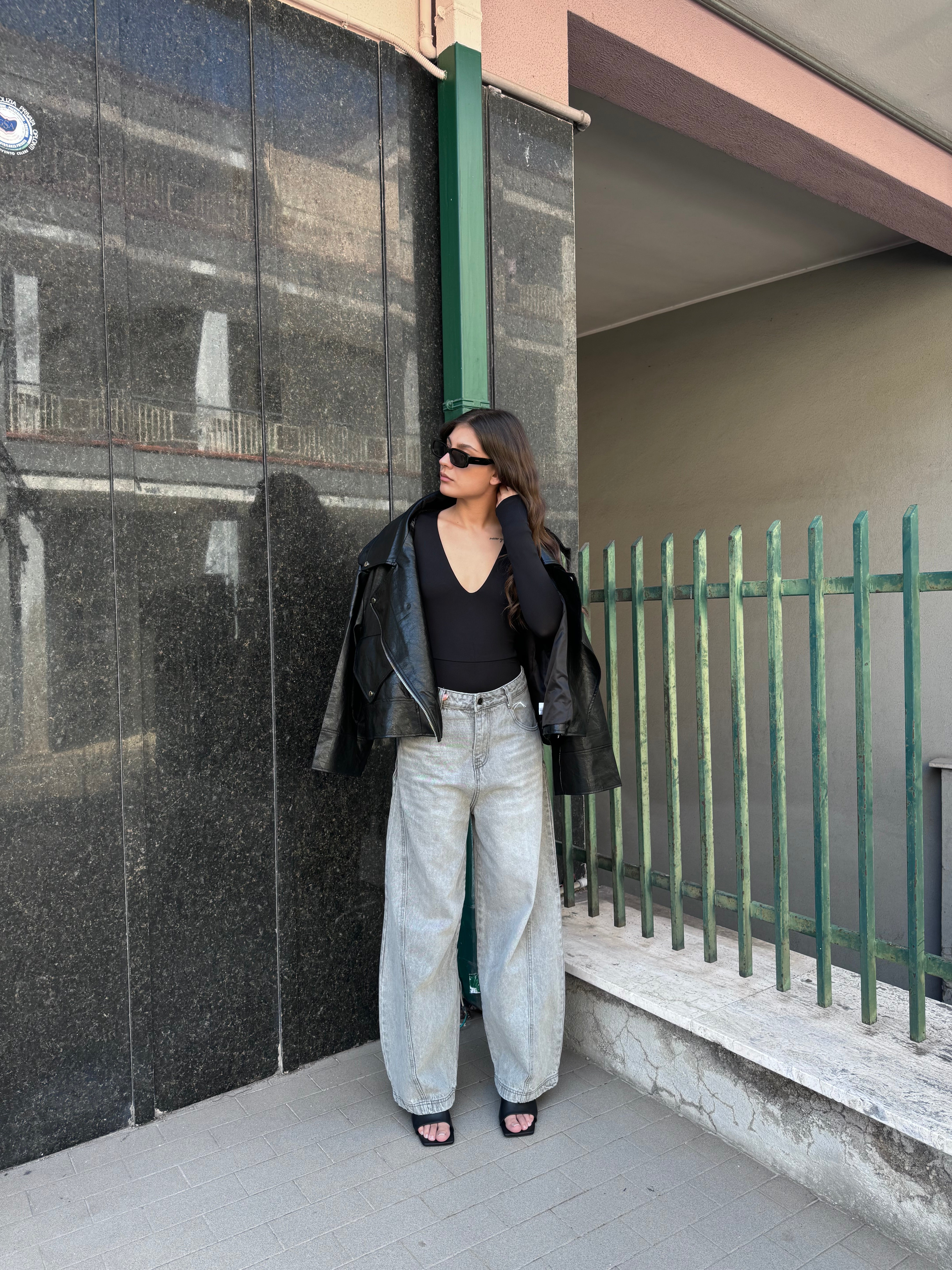 Chiodo oversize nero