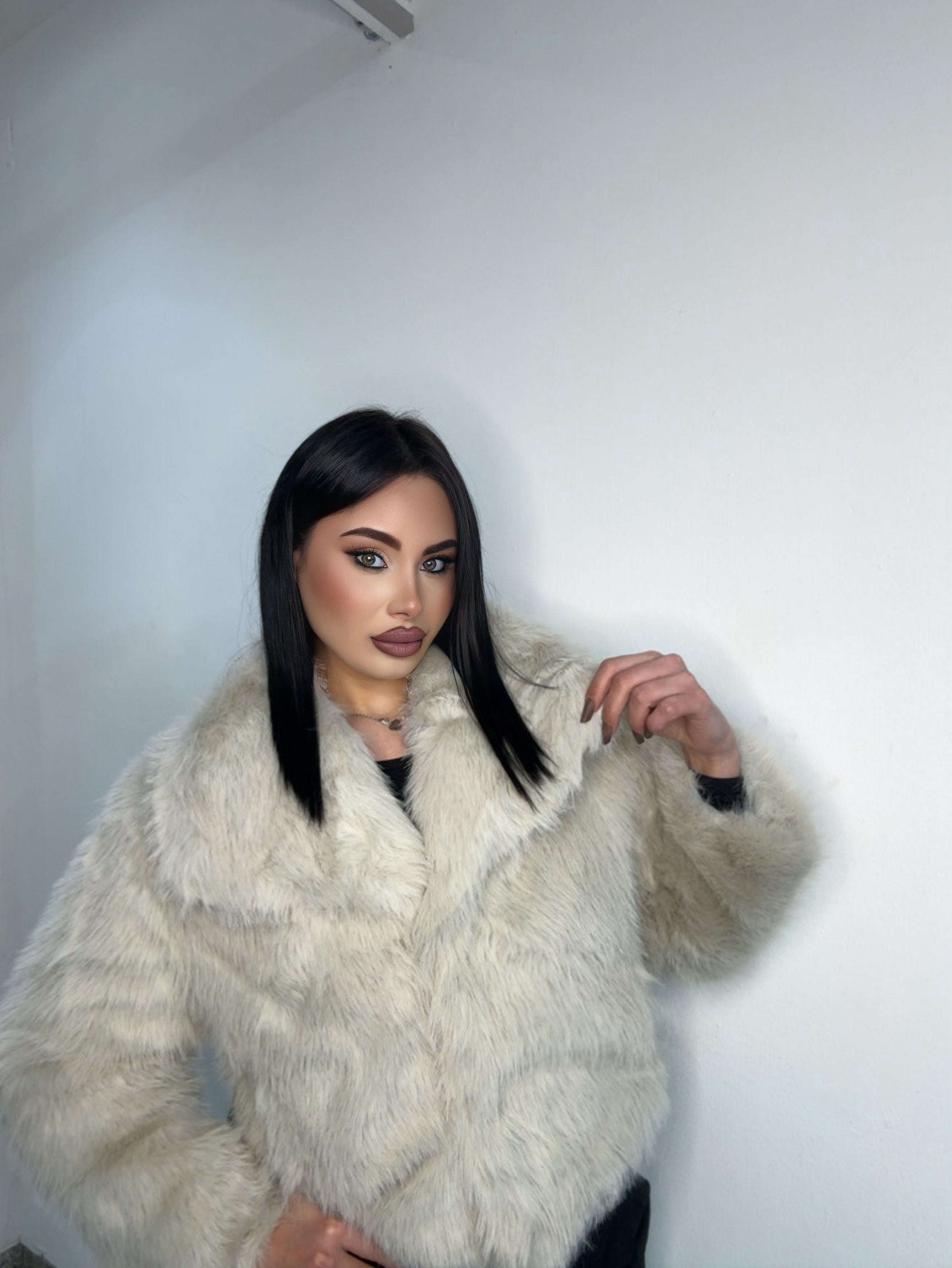 Pelliccia 68336 beige