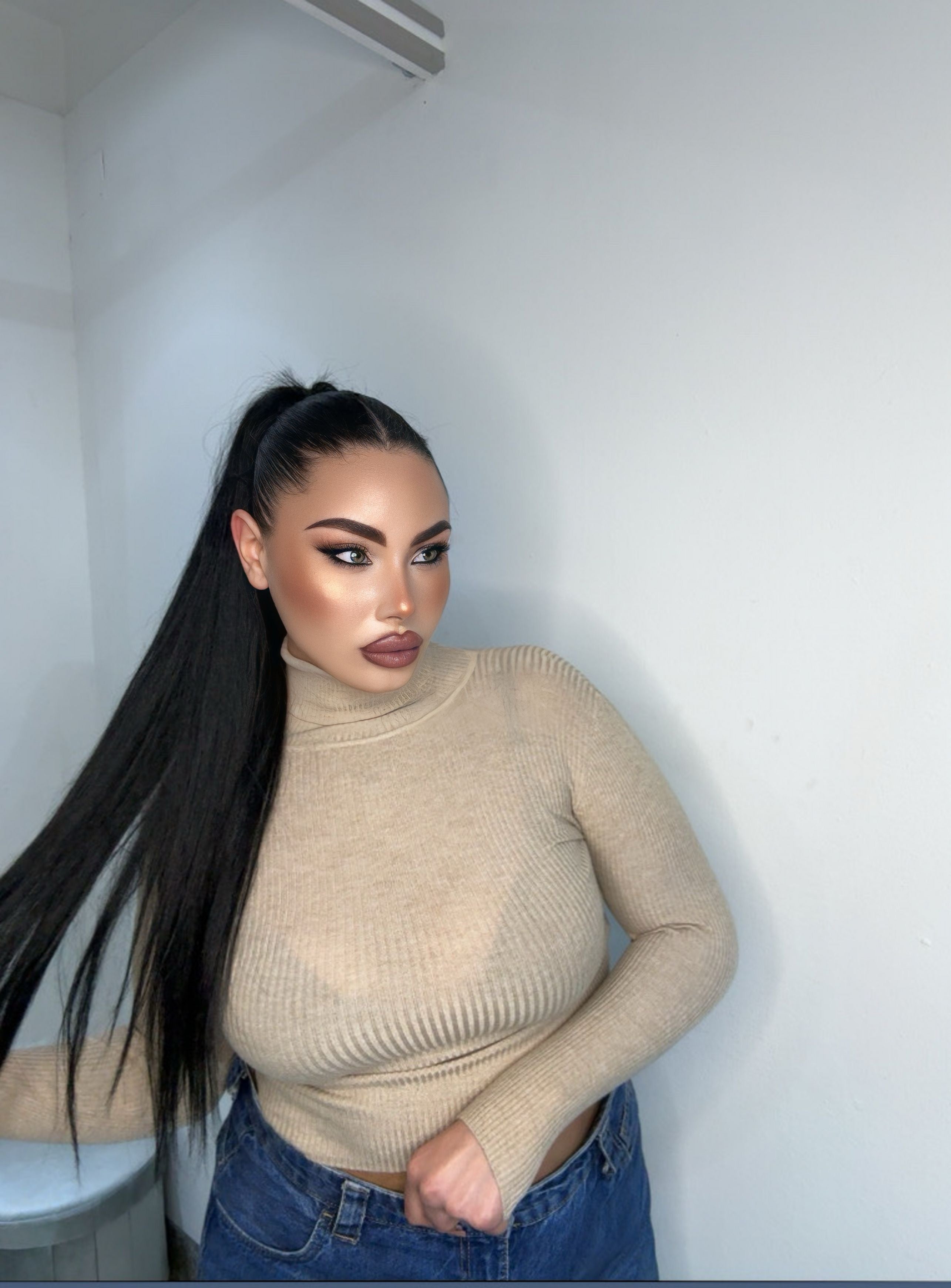 Maglioncino crop beige