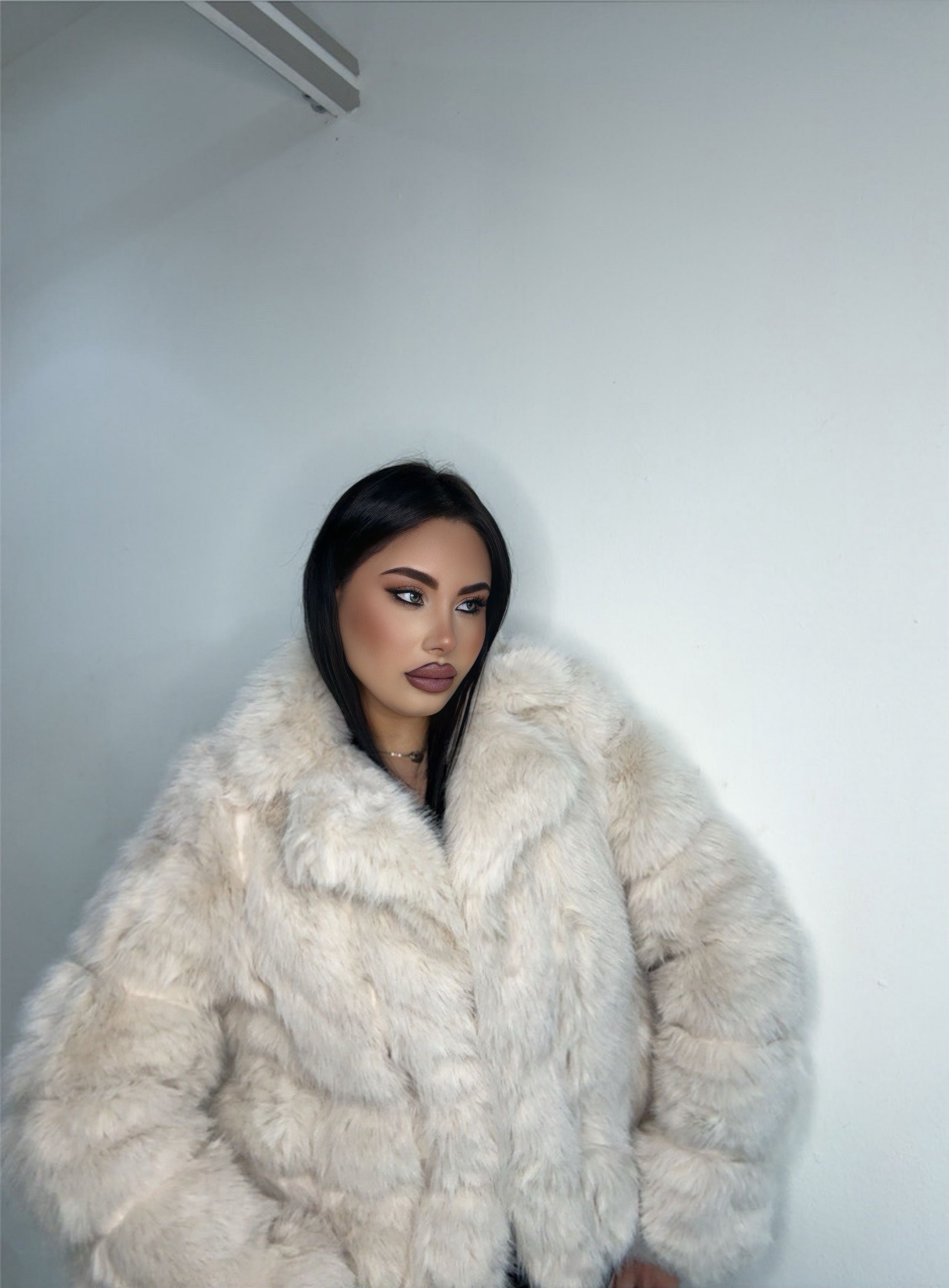 Pelliccia 68349 beige