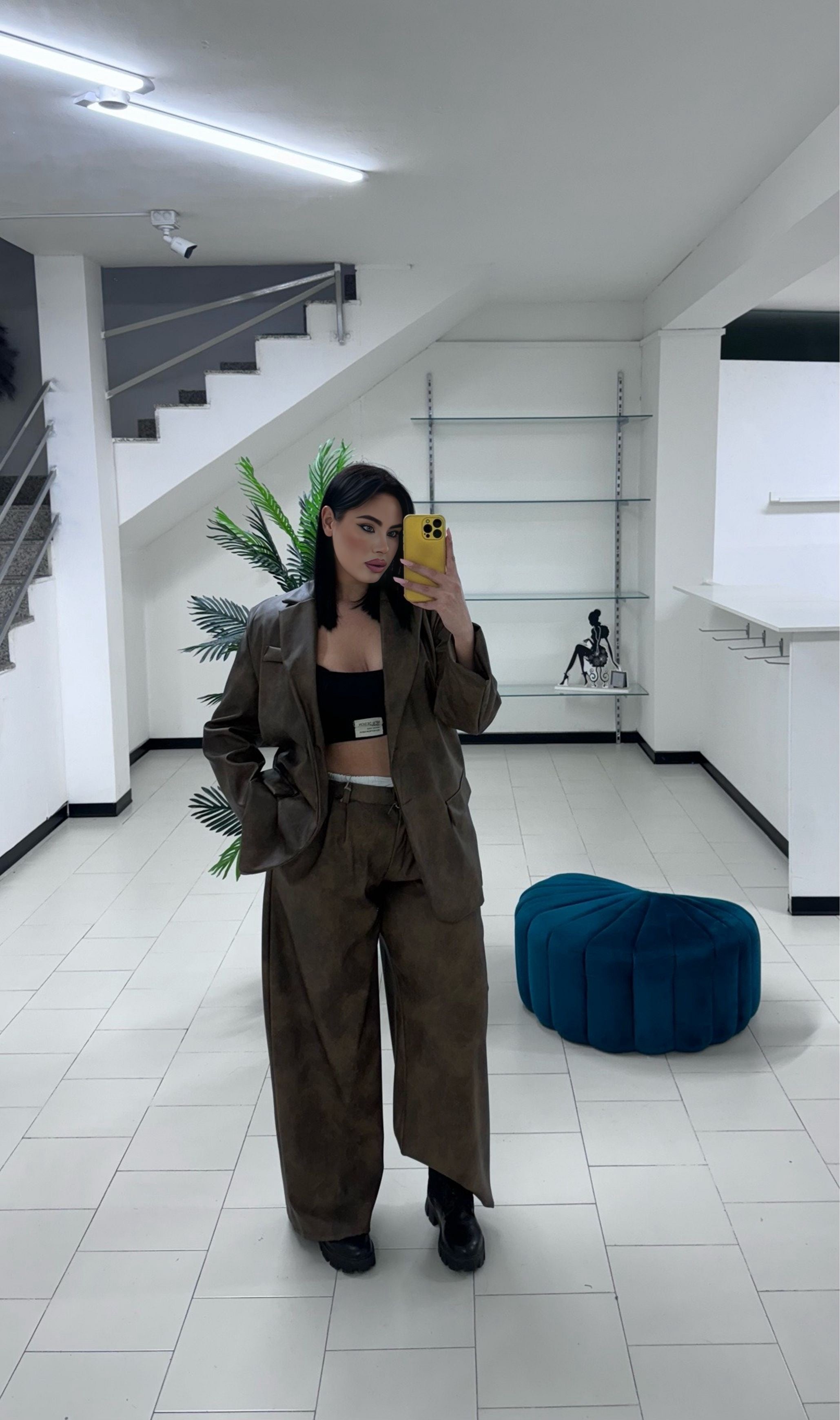 Tailleur in ecopelle curvy marrone