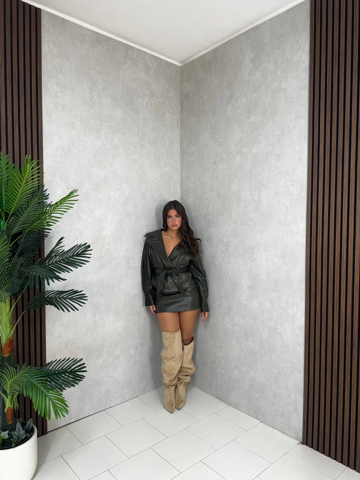 Completo Leather Chic