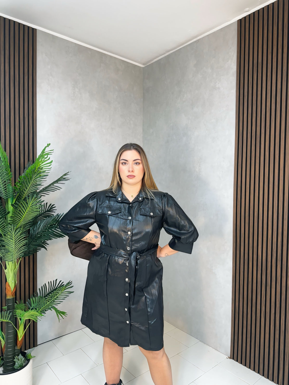 Abito in ecopelle black