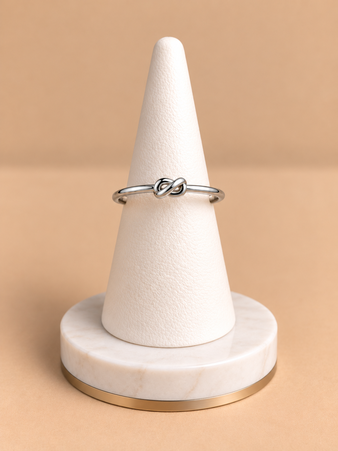 Anello Nodo dell’Infinito in Argento