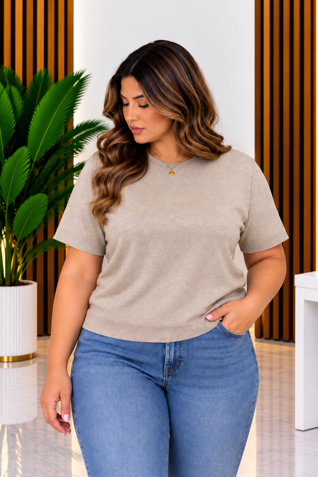 Maglioncino curvy in Lana Pettinata beige
