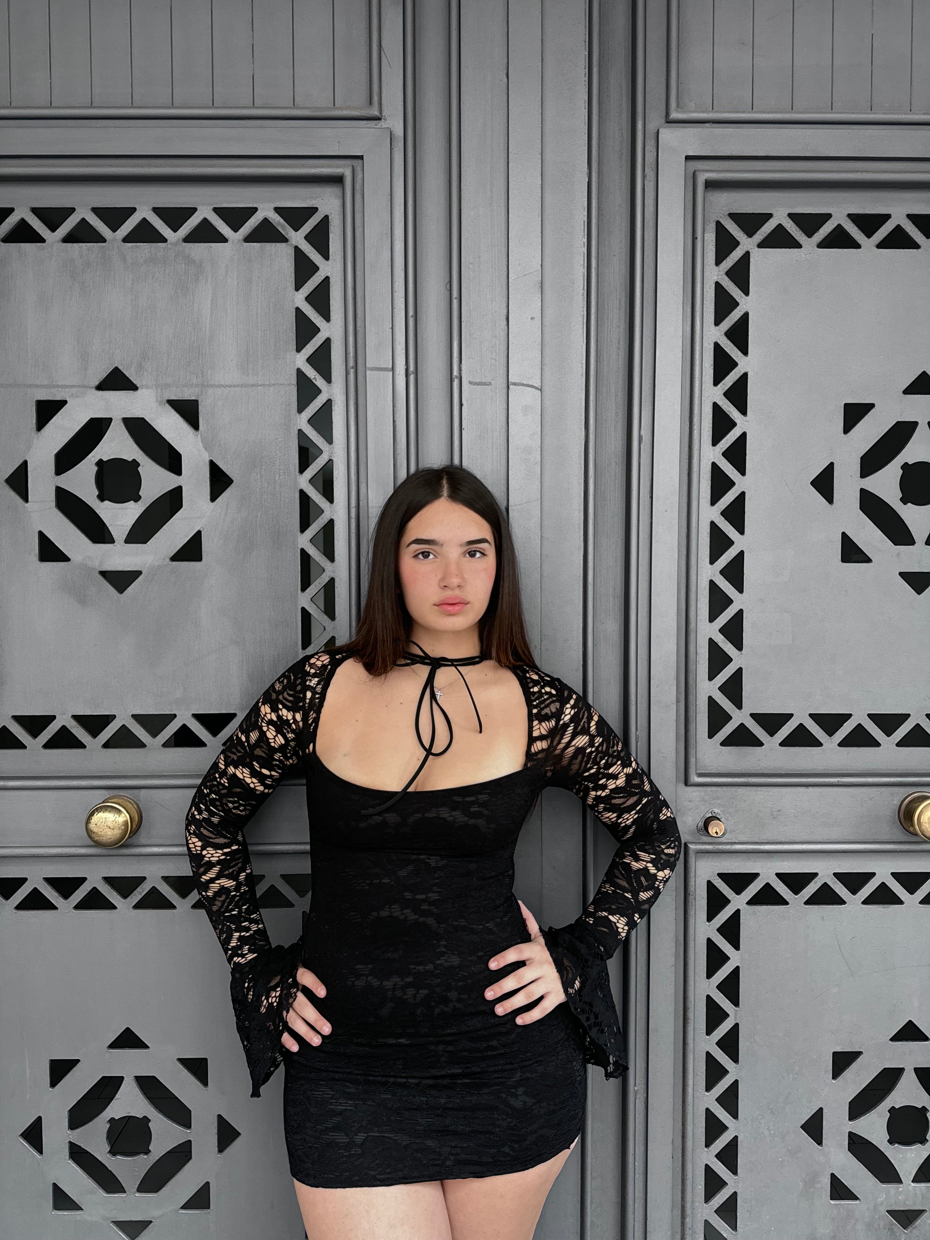 Mini dress in pizzo