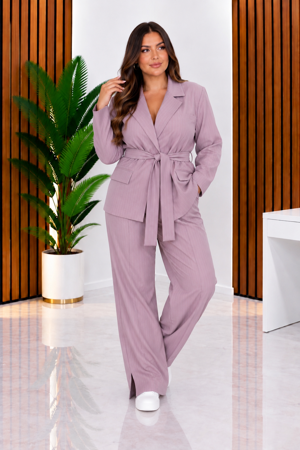 Tailleur curvy gessato