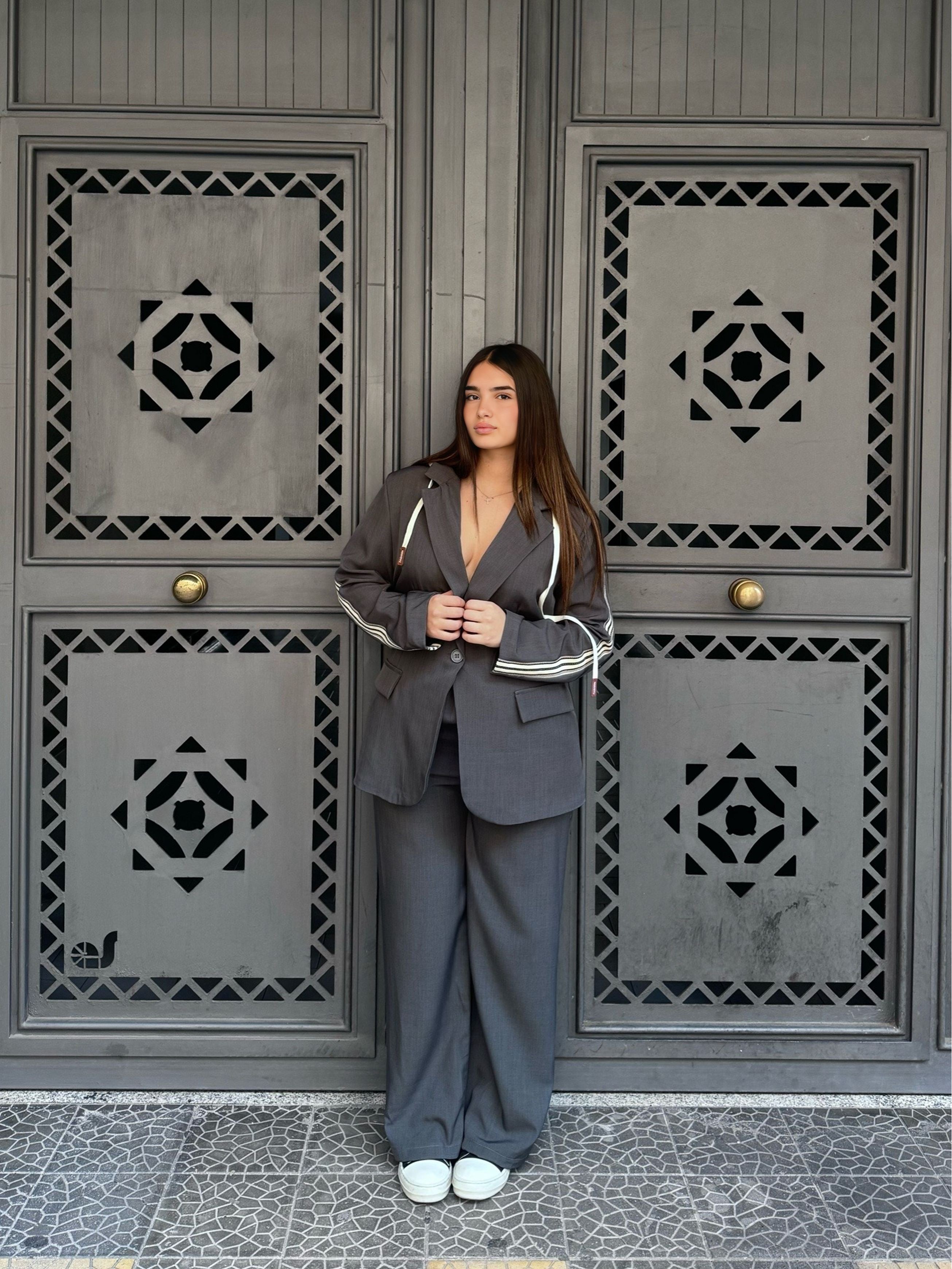 Tailleur sporty grey