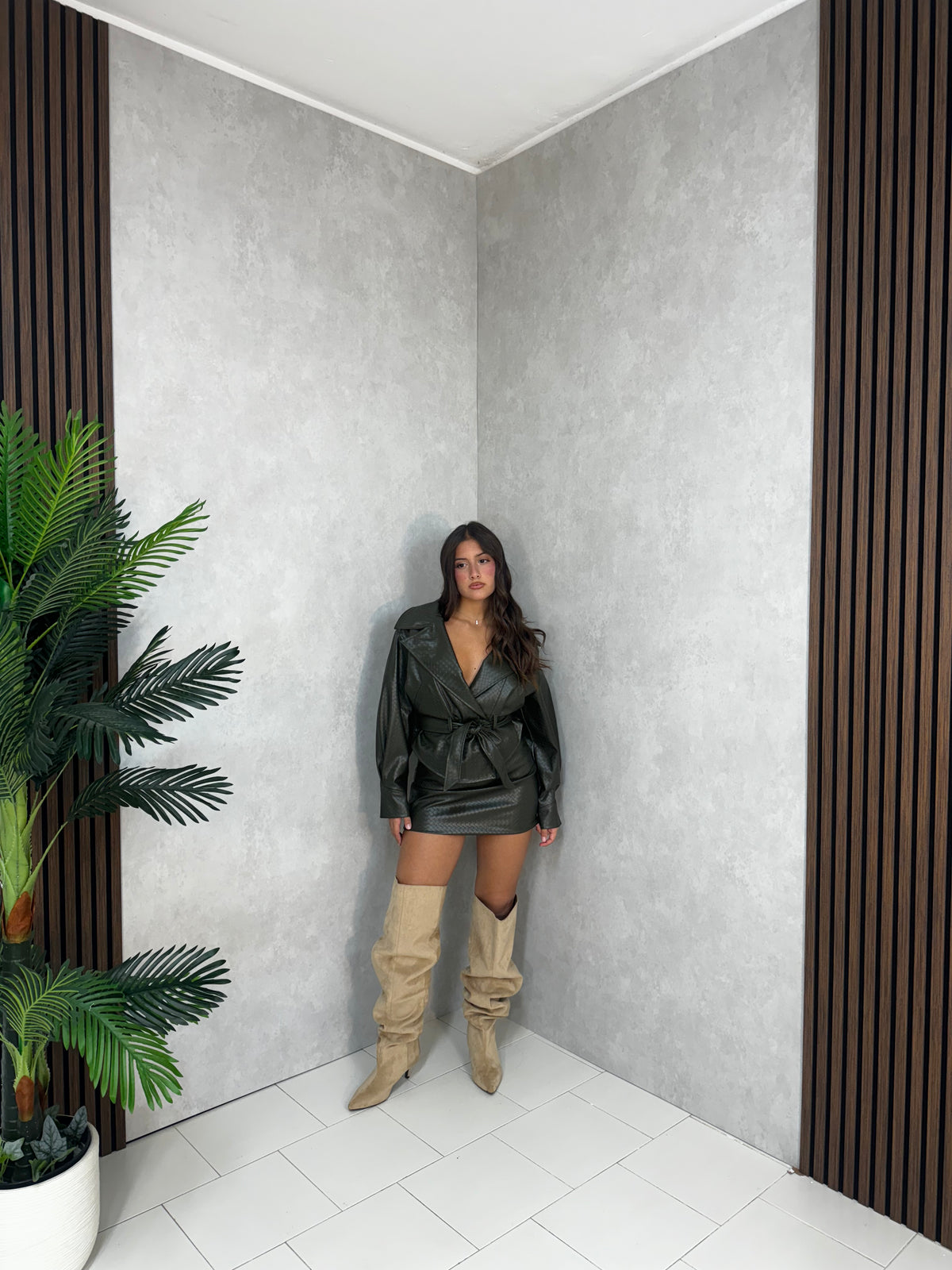 Completo Leather Chic