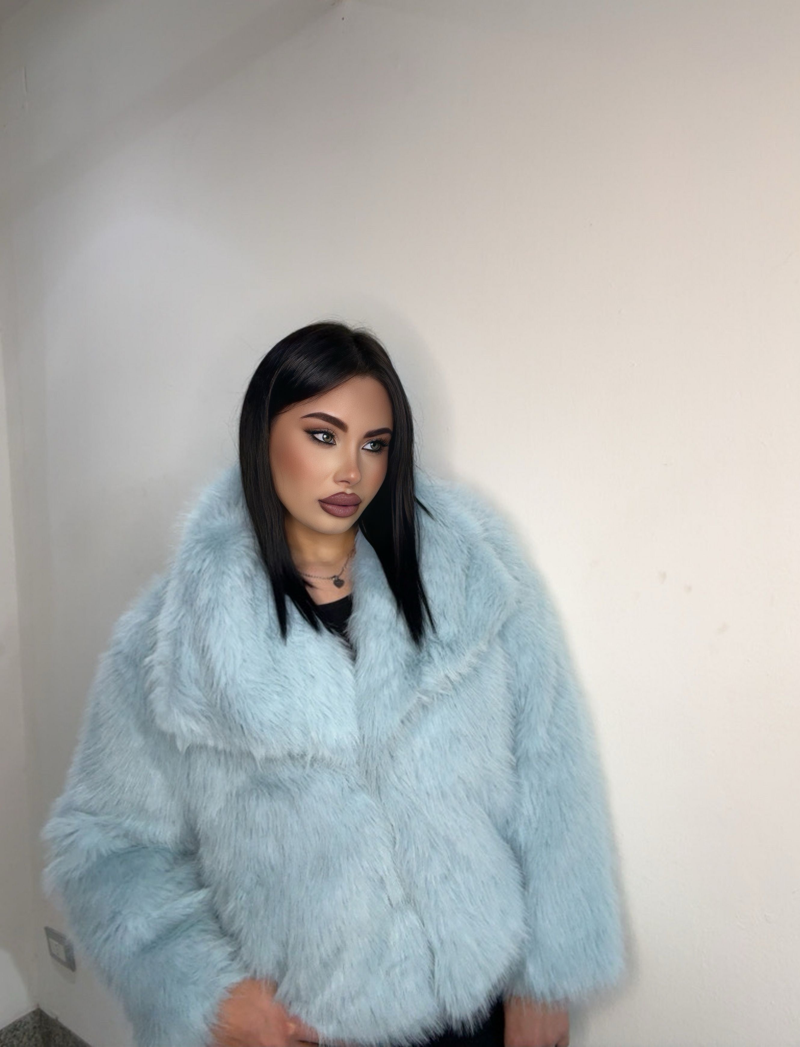 Pelliccia 68336 azzurra