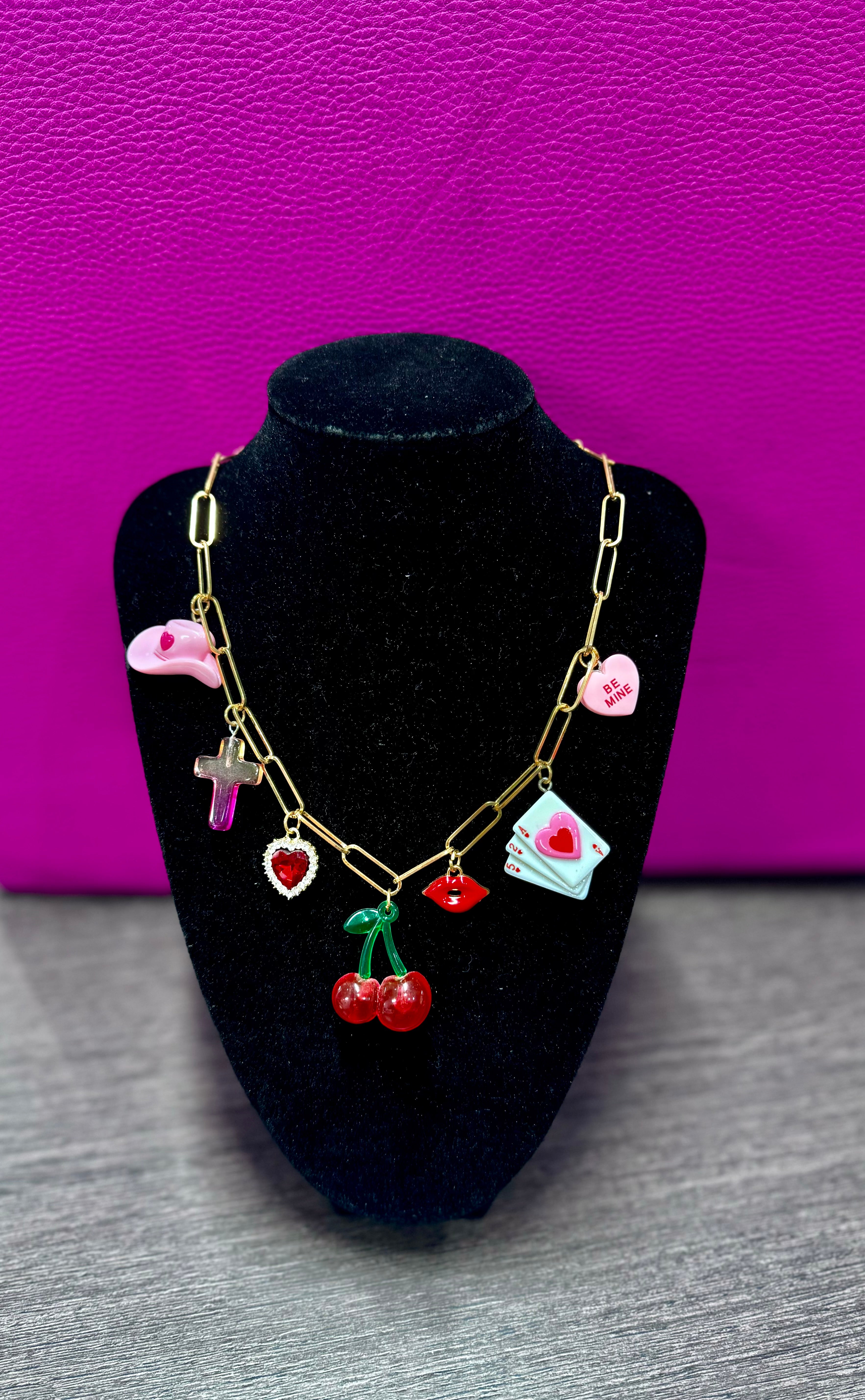 Collana multiaccessori