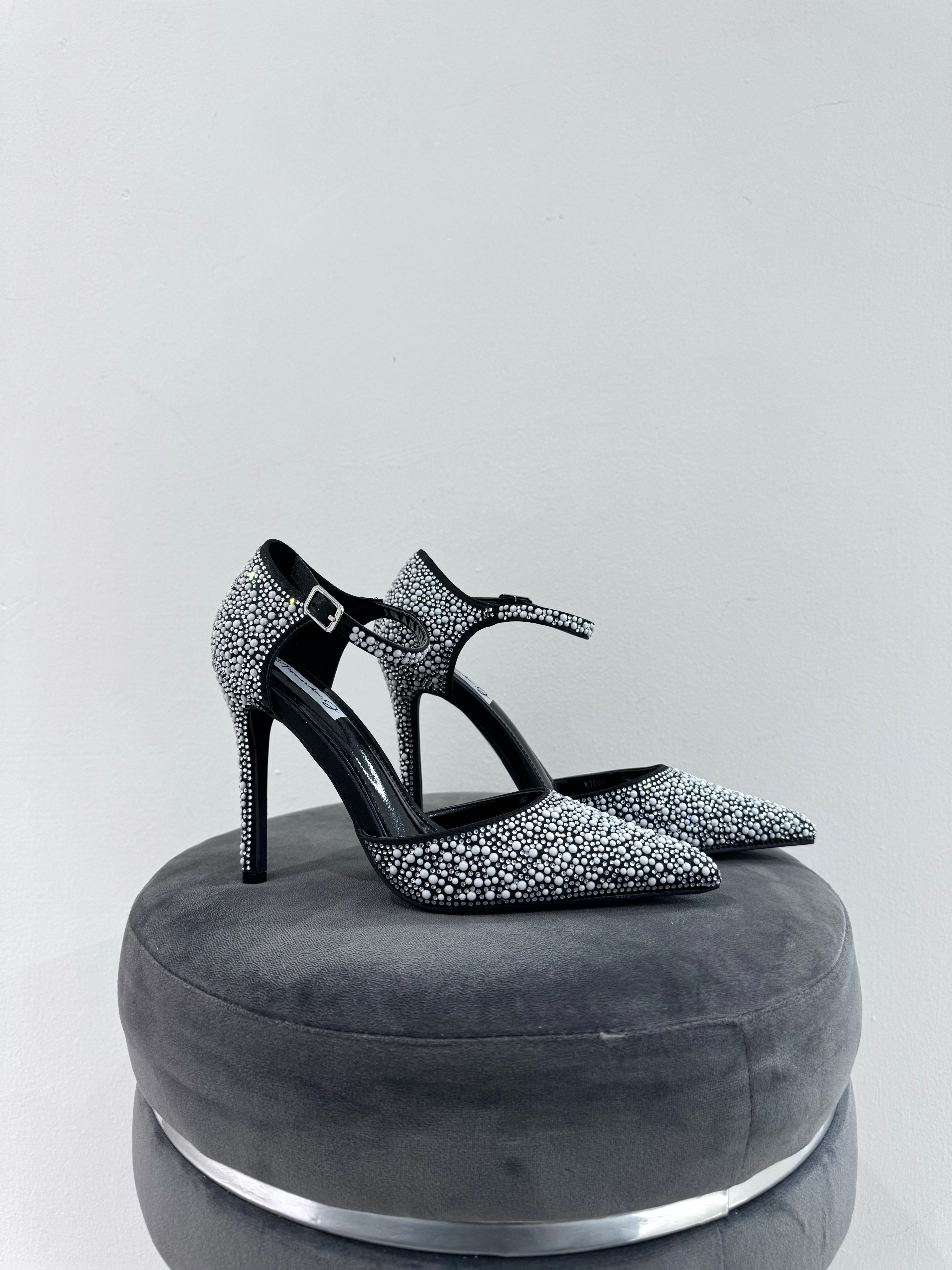 Décolleté 7008