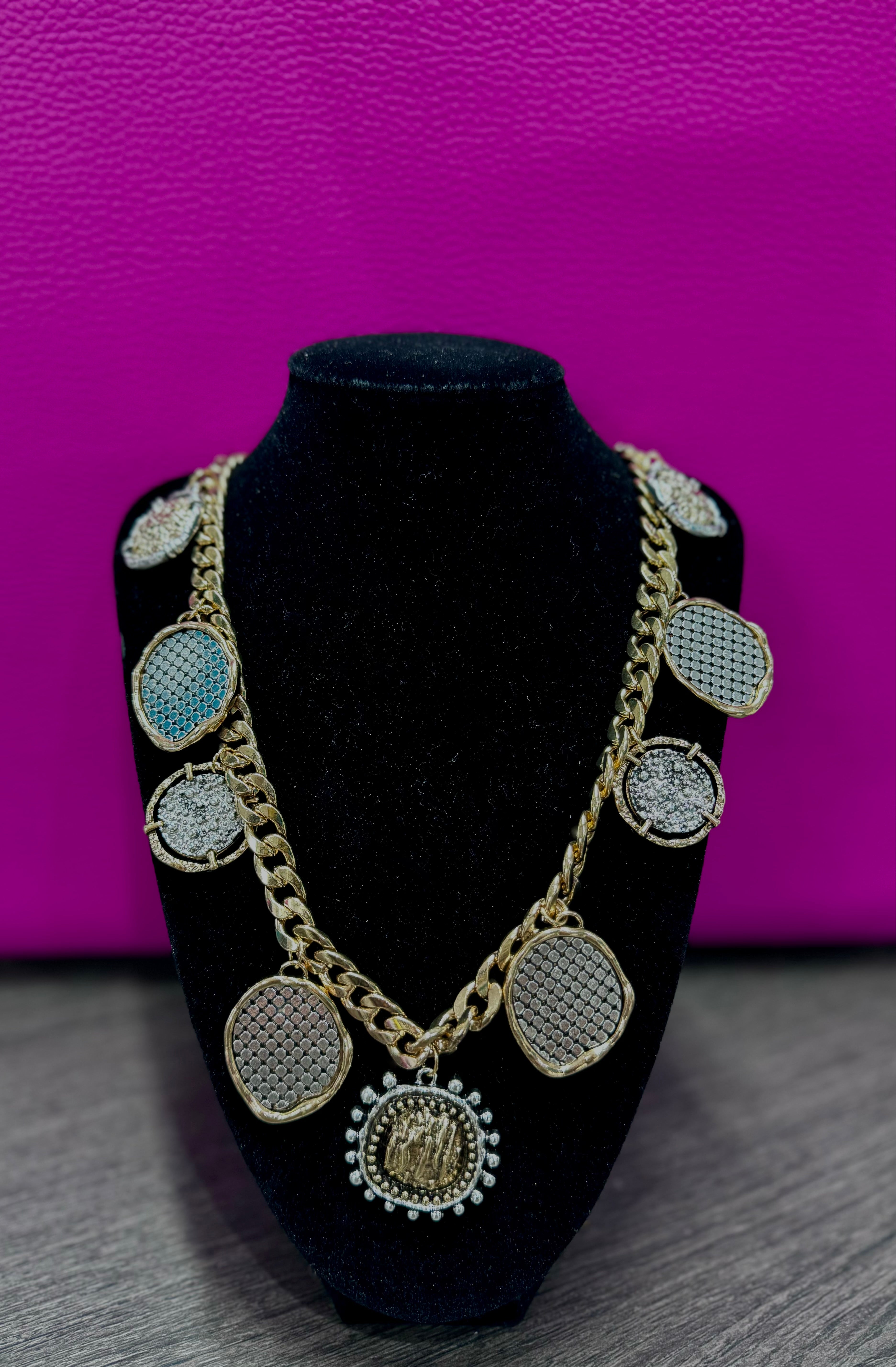 Collana medaglie oro