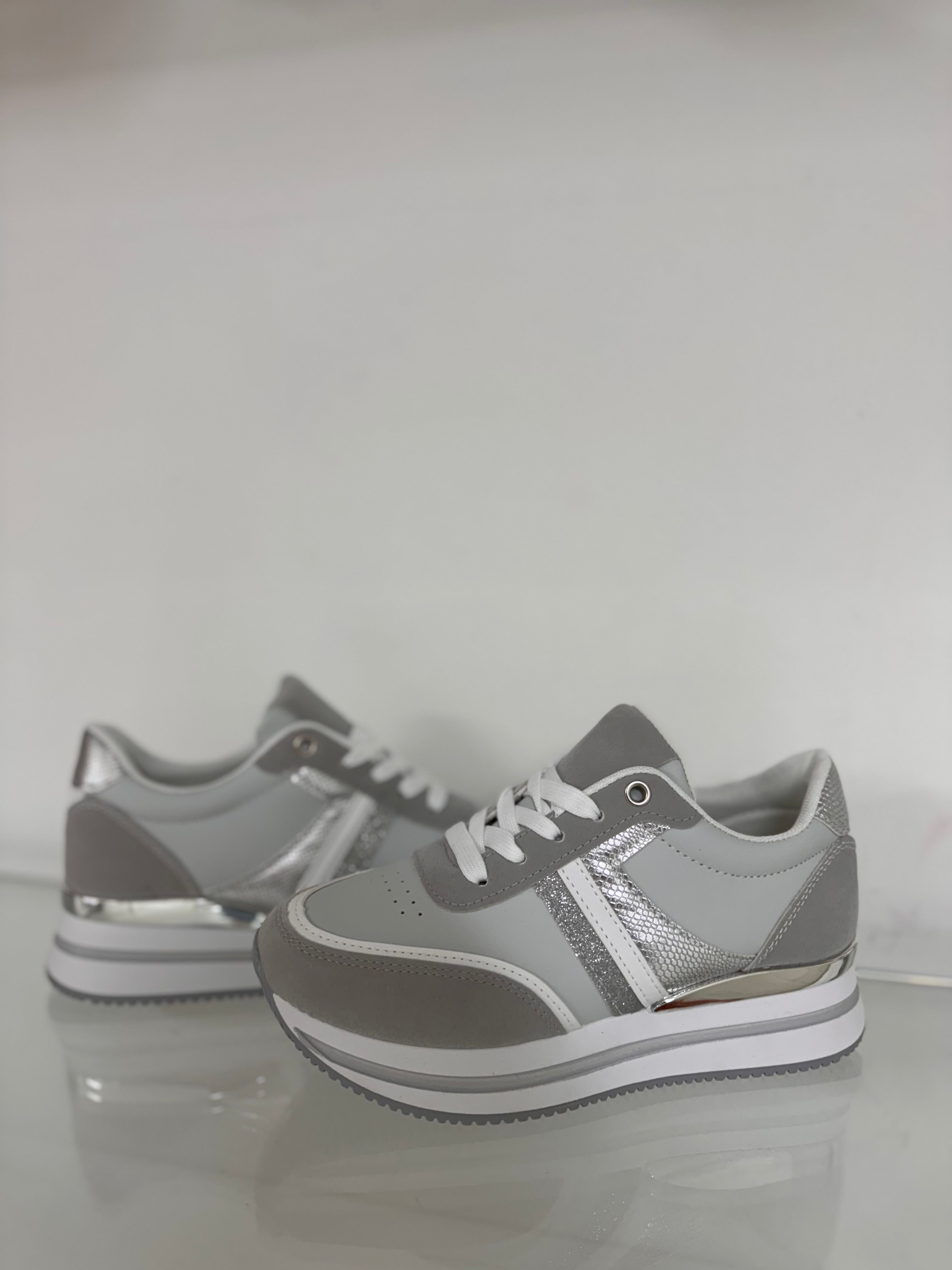 SNEAKERS 8558-01