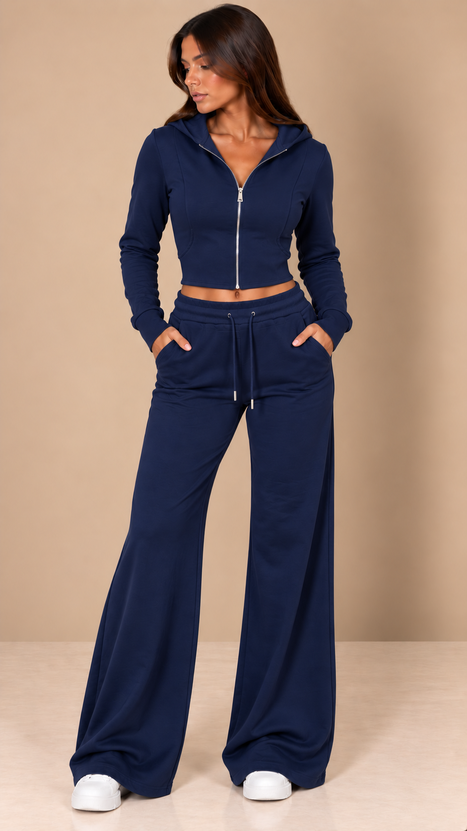 Tuta Essential Fit blu navy