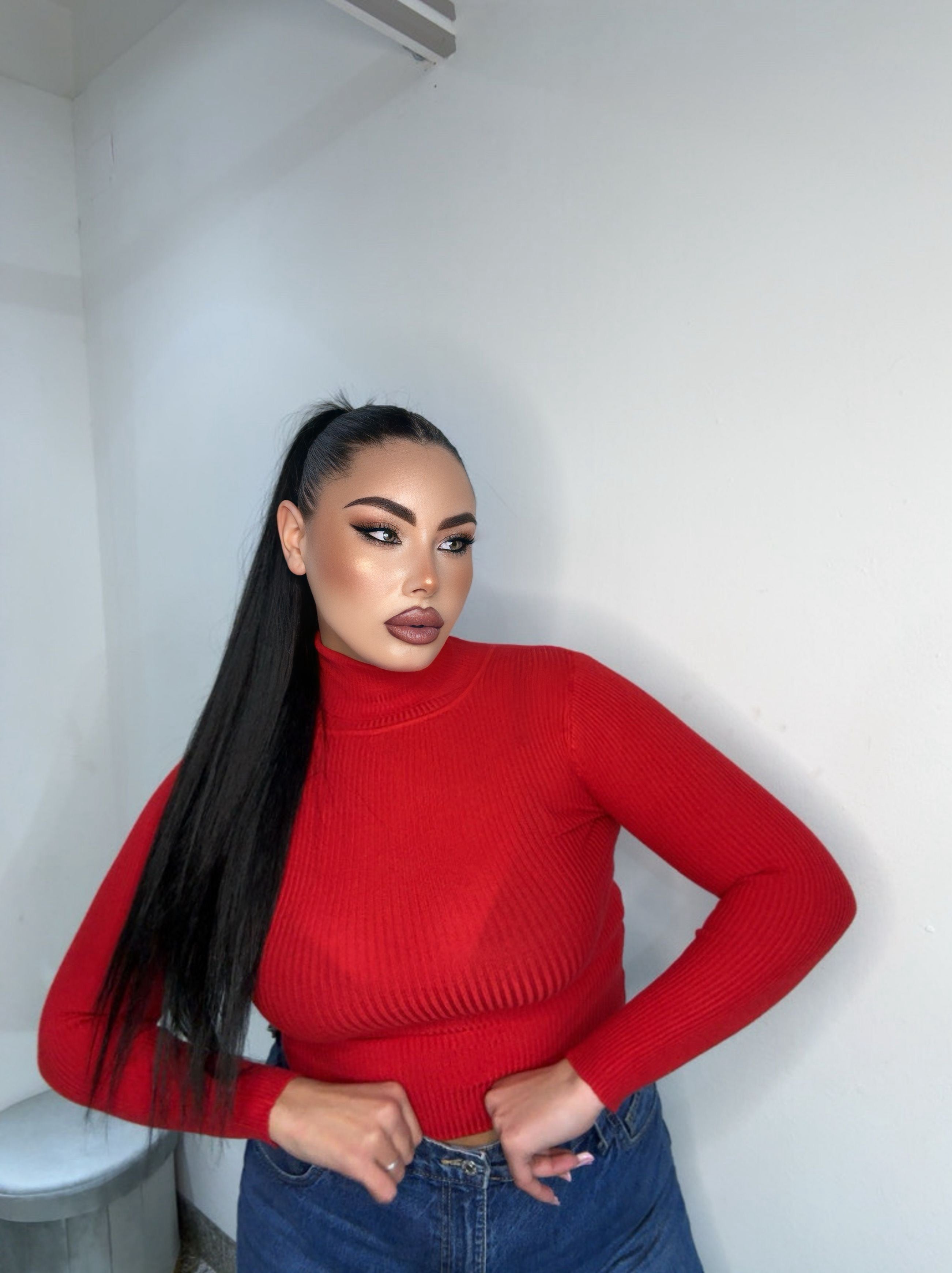 Maglioncino crop rosso