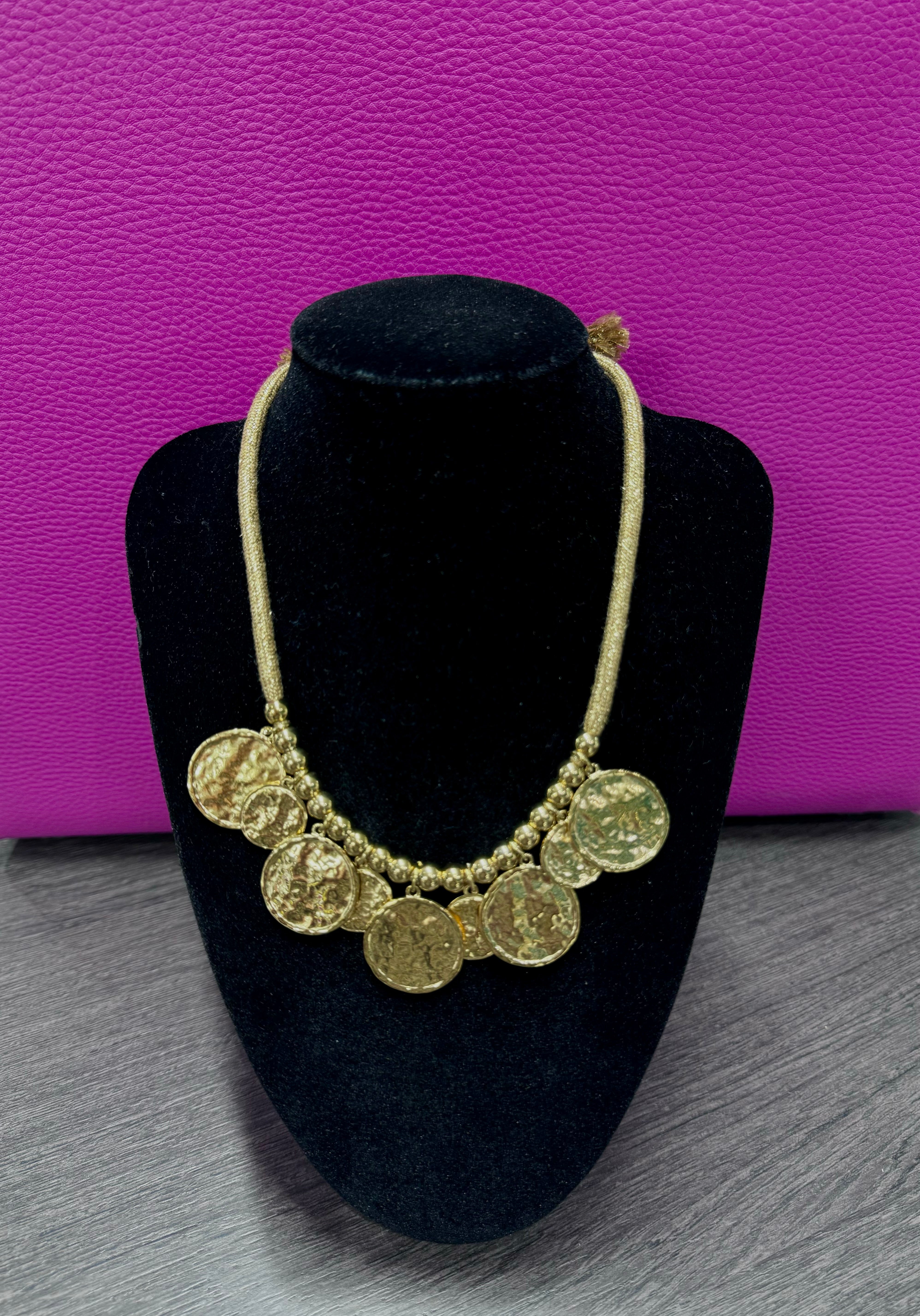 Collana multi monete