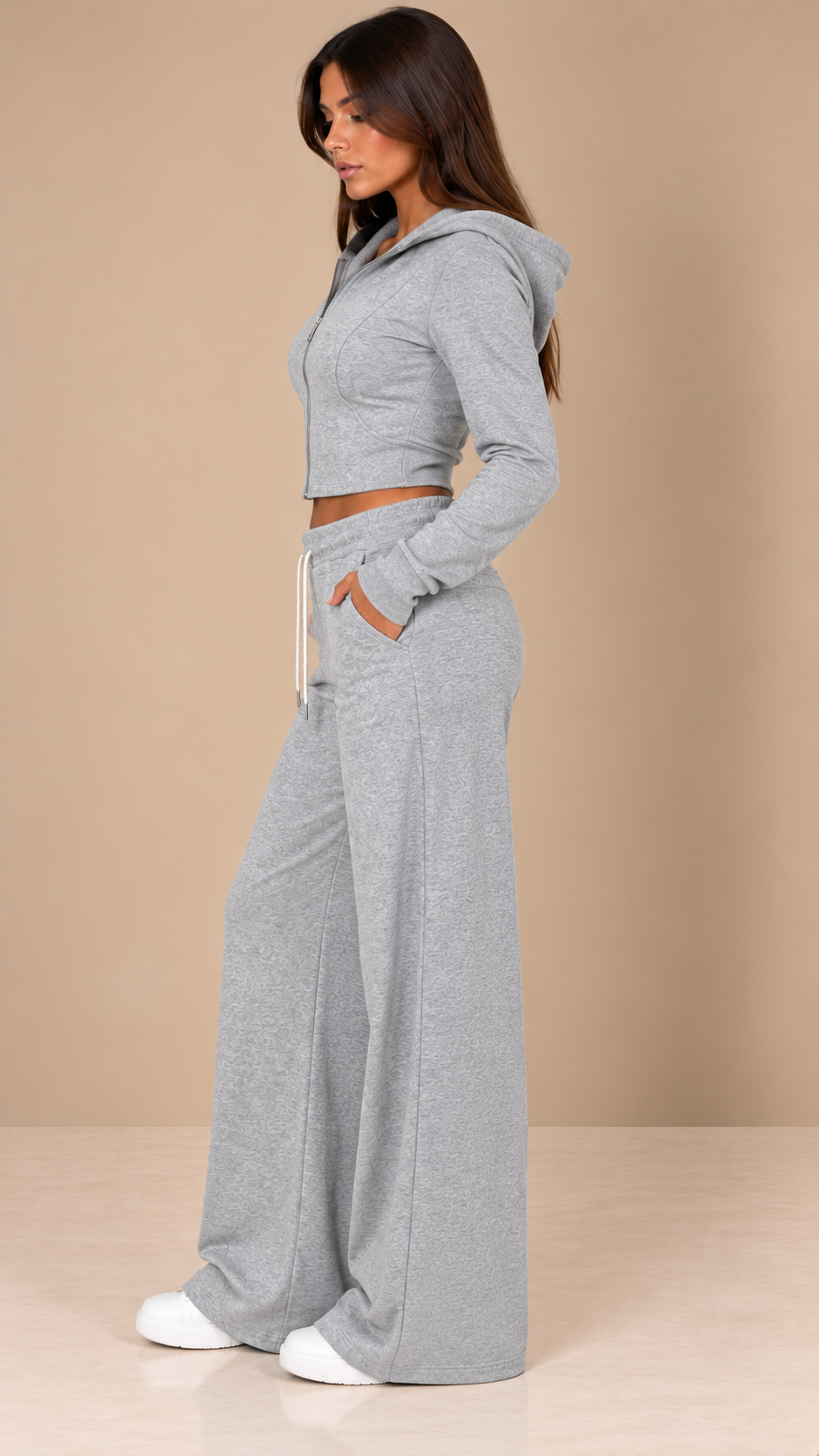 Tuta Essential Fit grigia