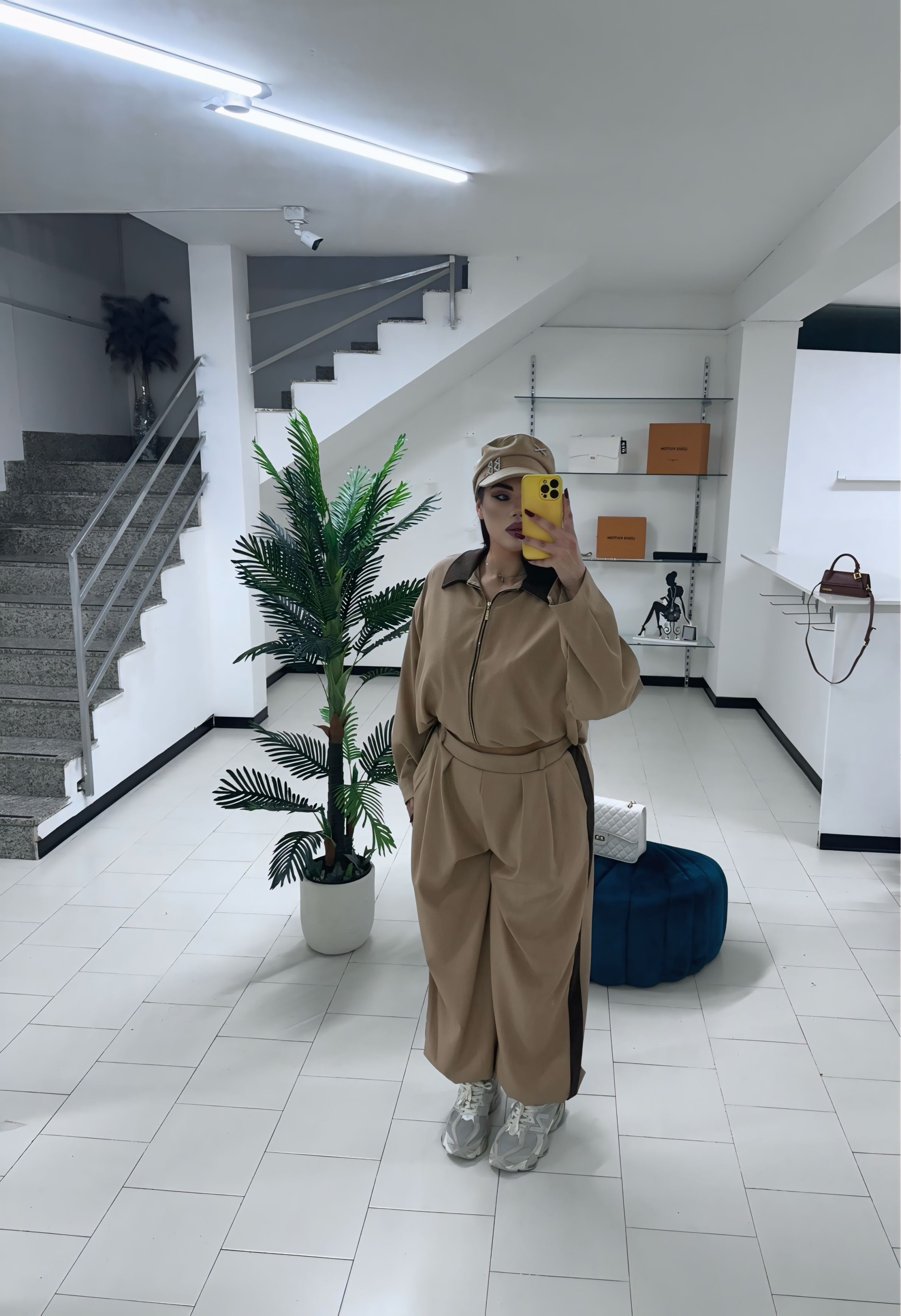 Coordinato ily curvy camel
