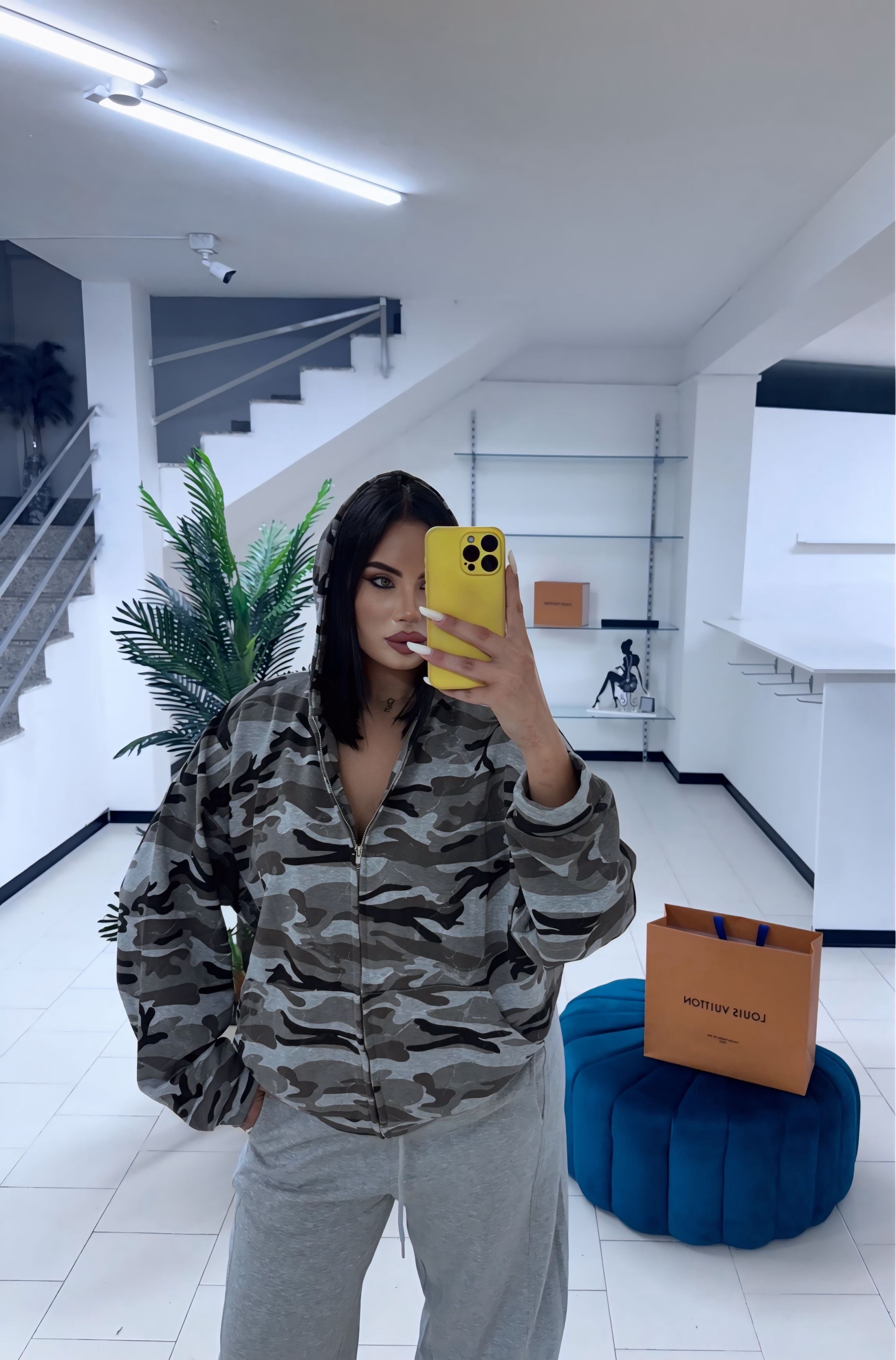 Felpa military curvy