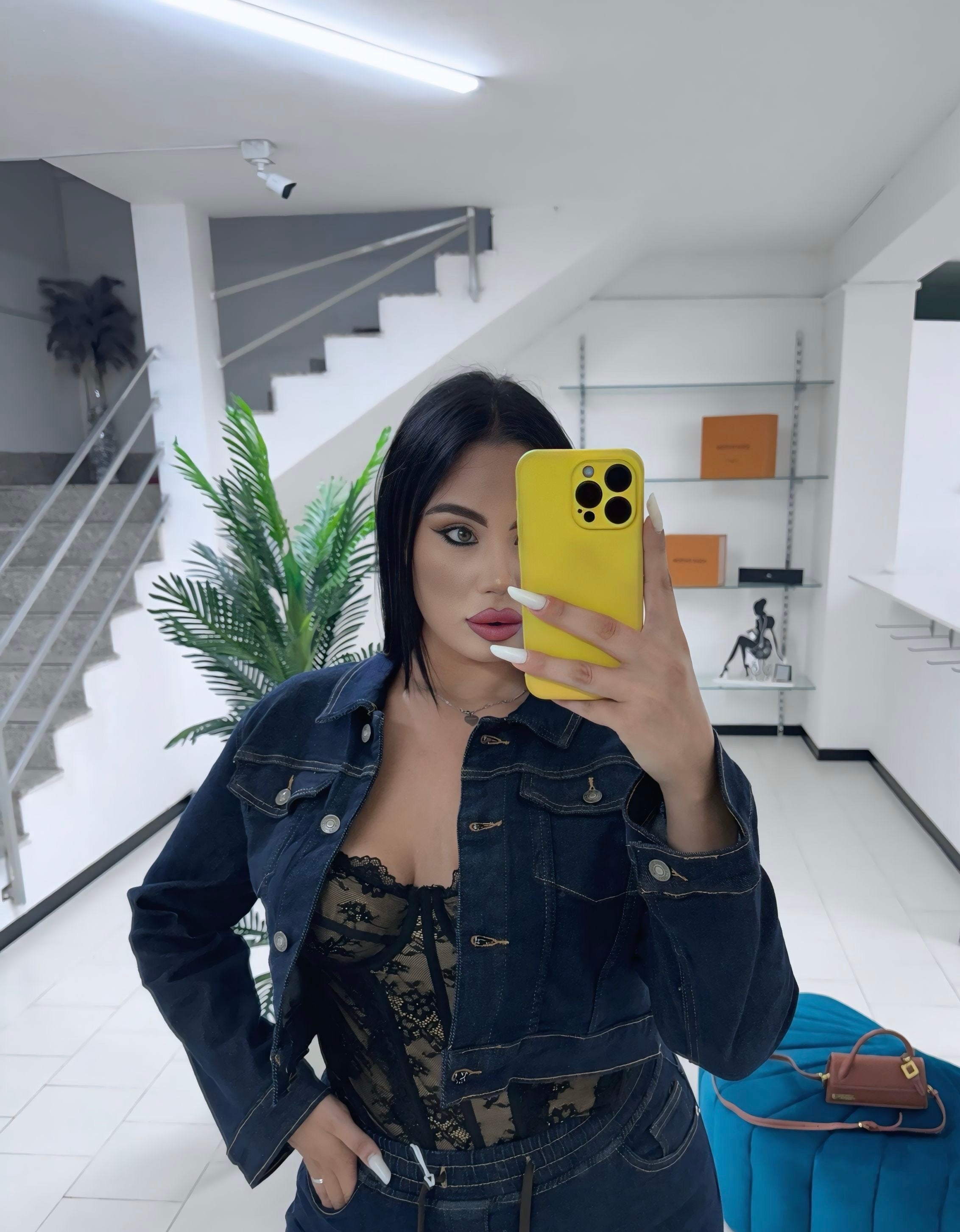 Coordinato in denim curvy