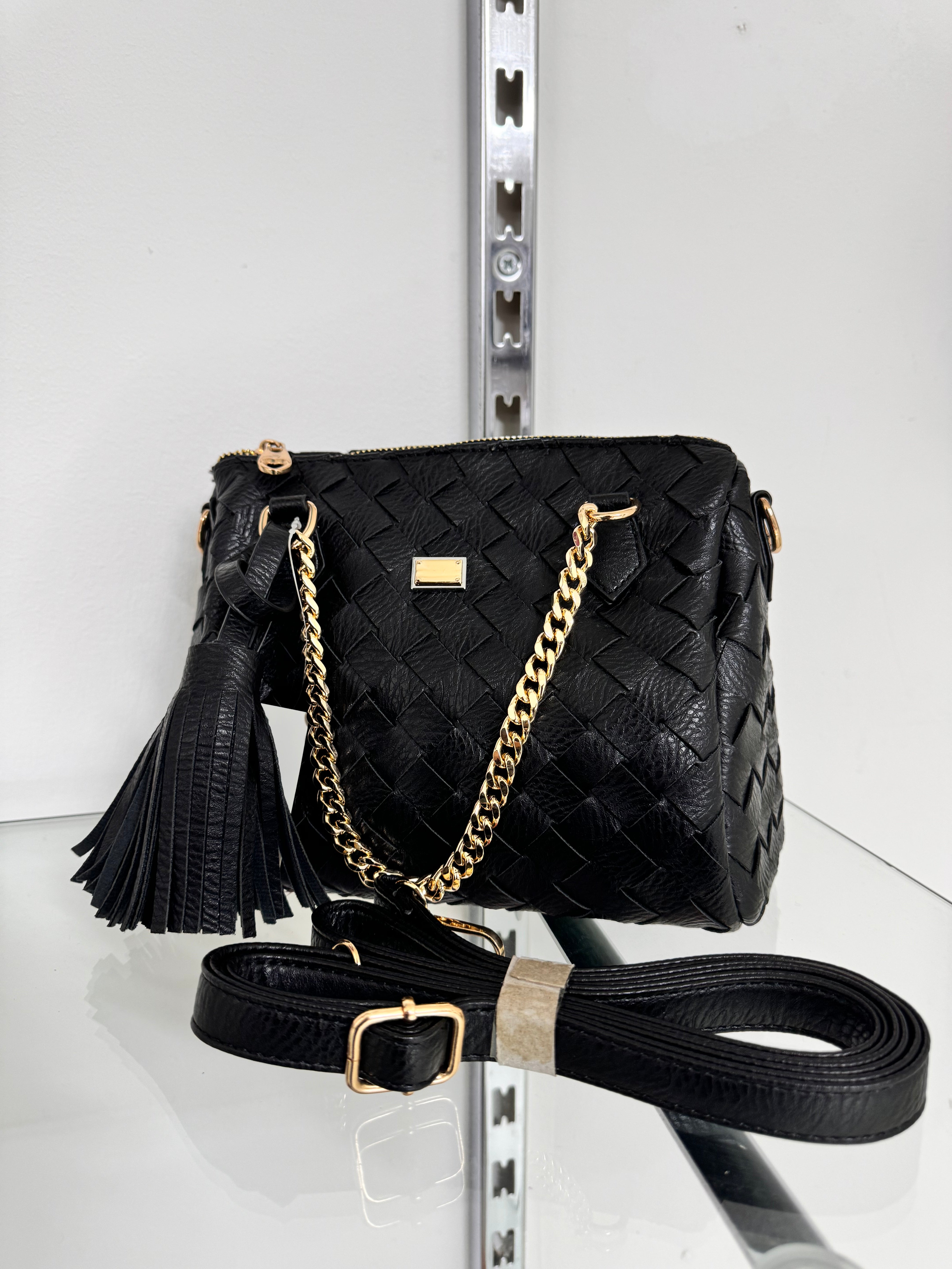 BAG ILARY