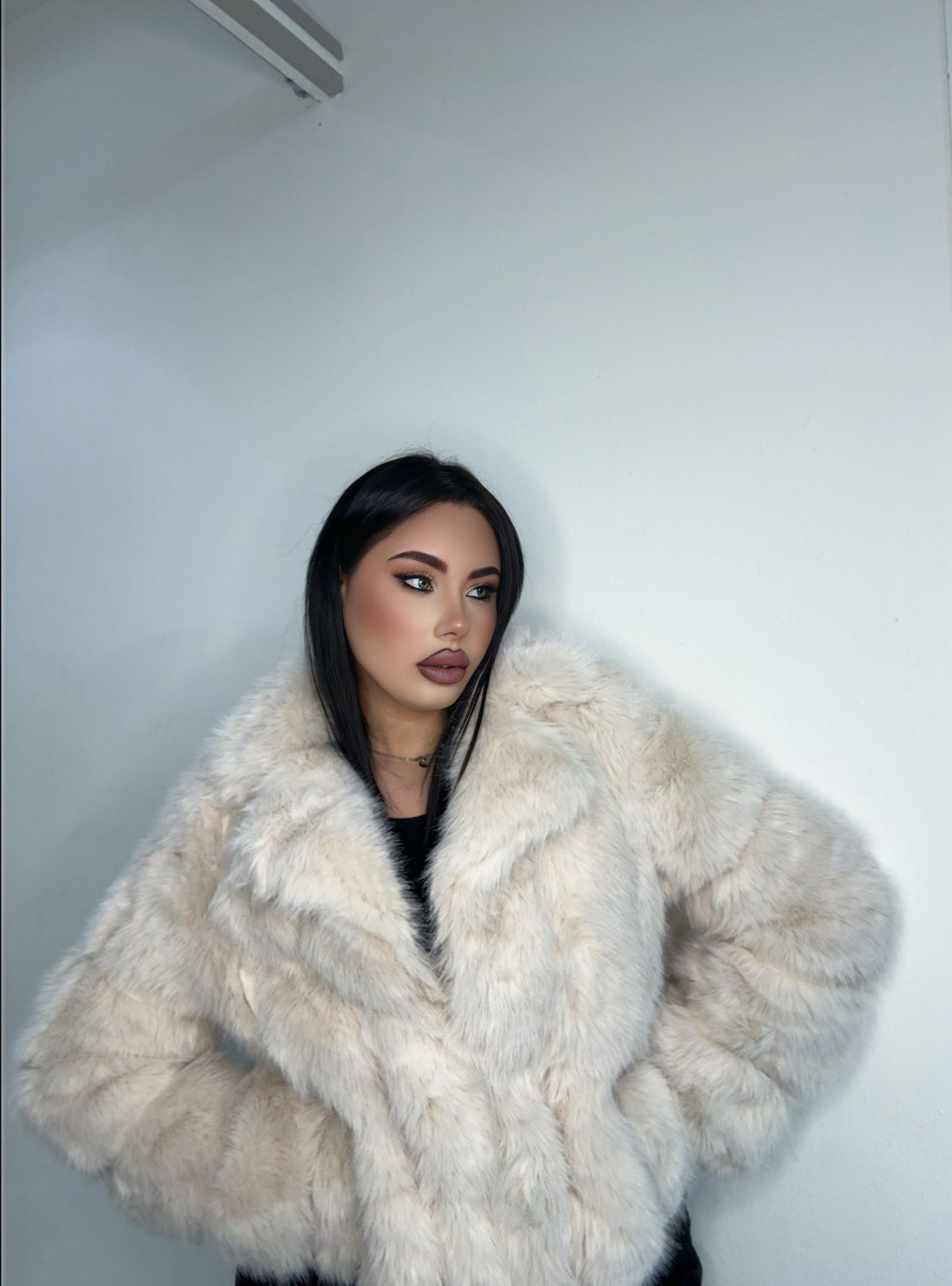 Pelliccia 68349 beige