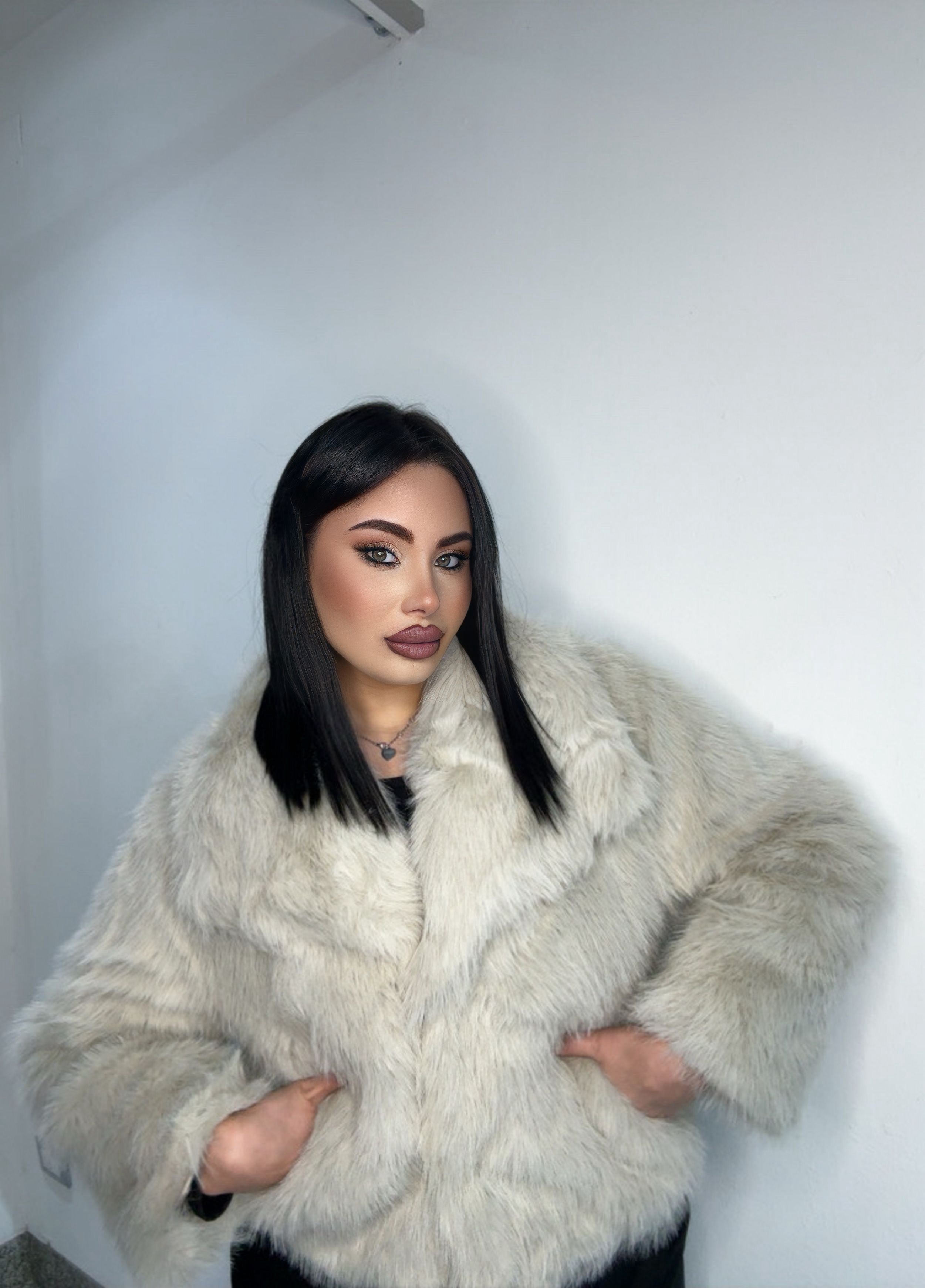 Pelliccia 68336 beige