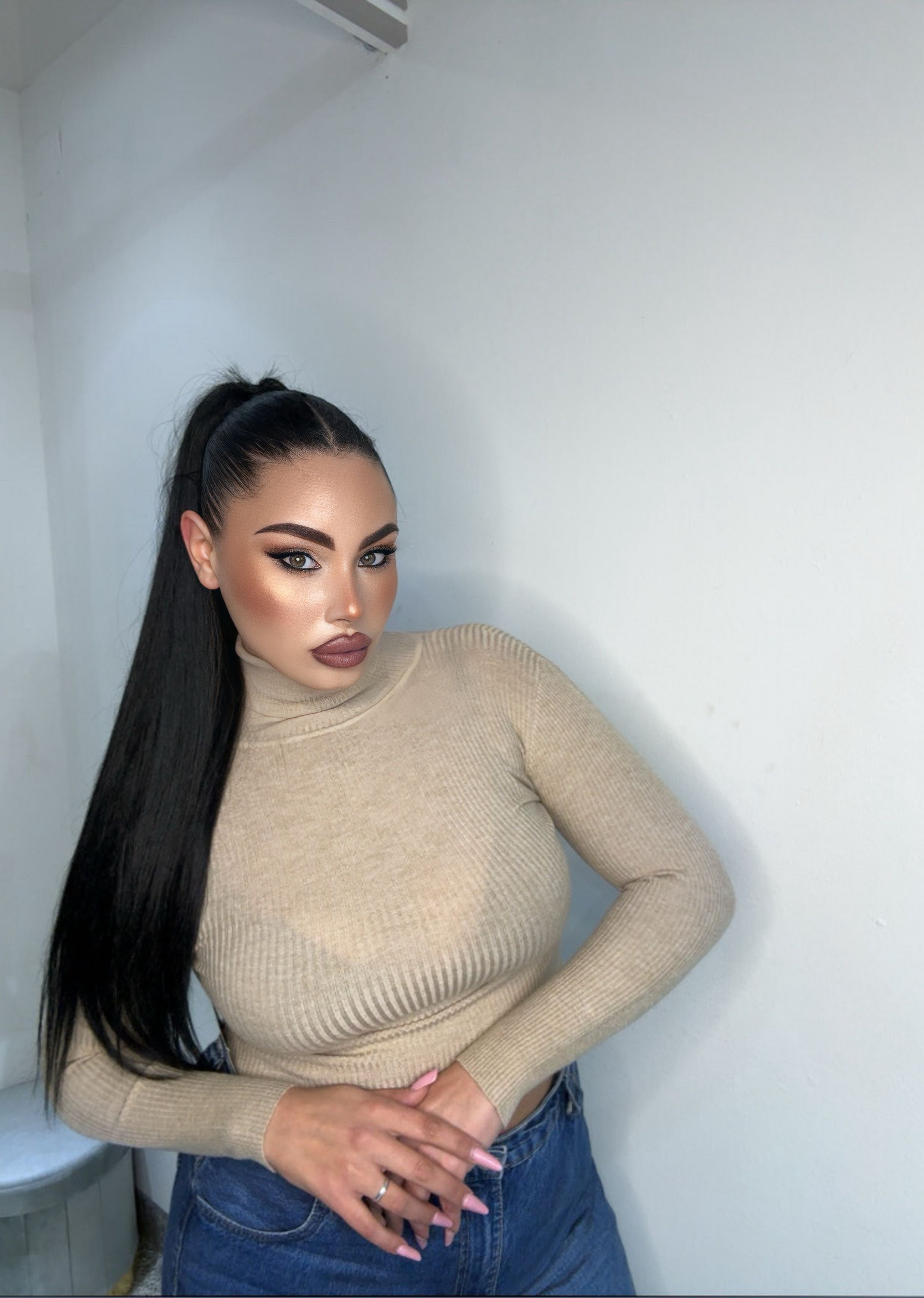 Maglioncino crop beige