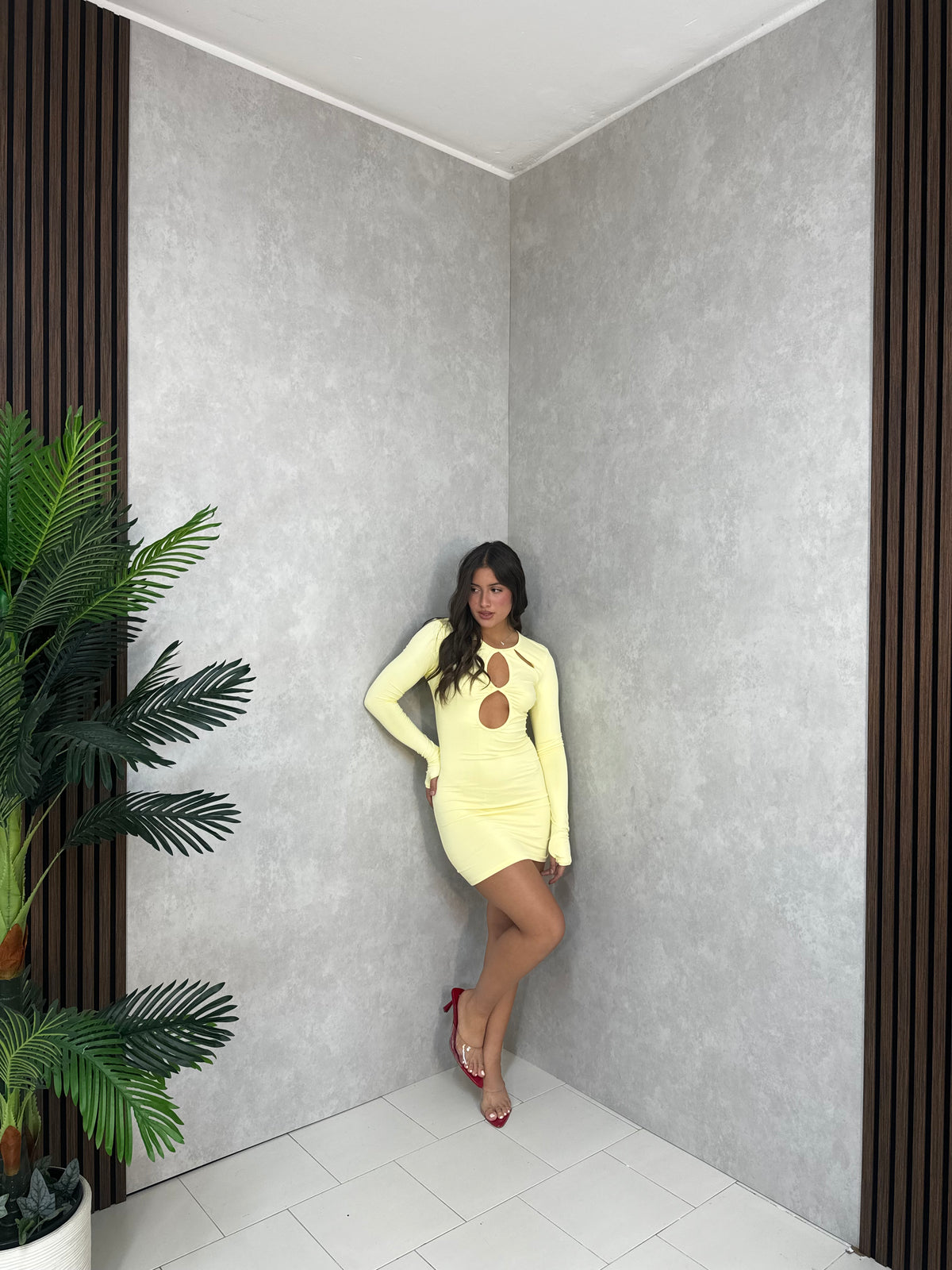 Abito Cut-Out Desire Giallo pastello