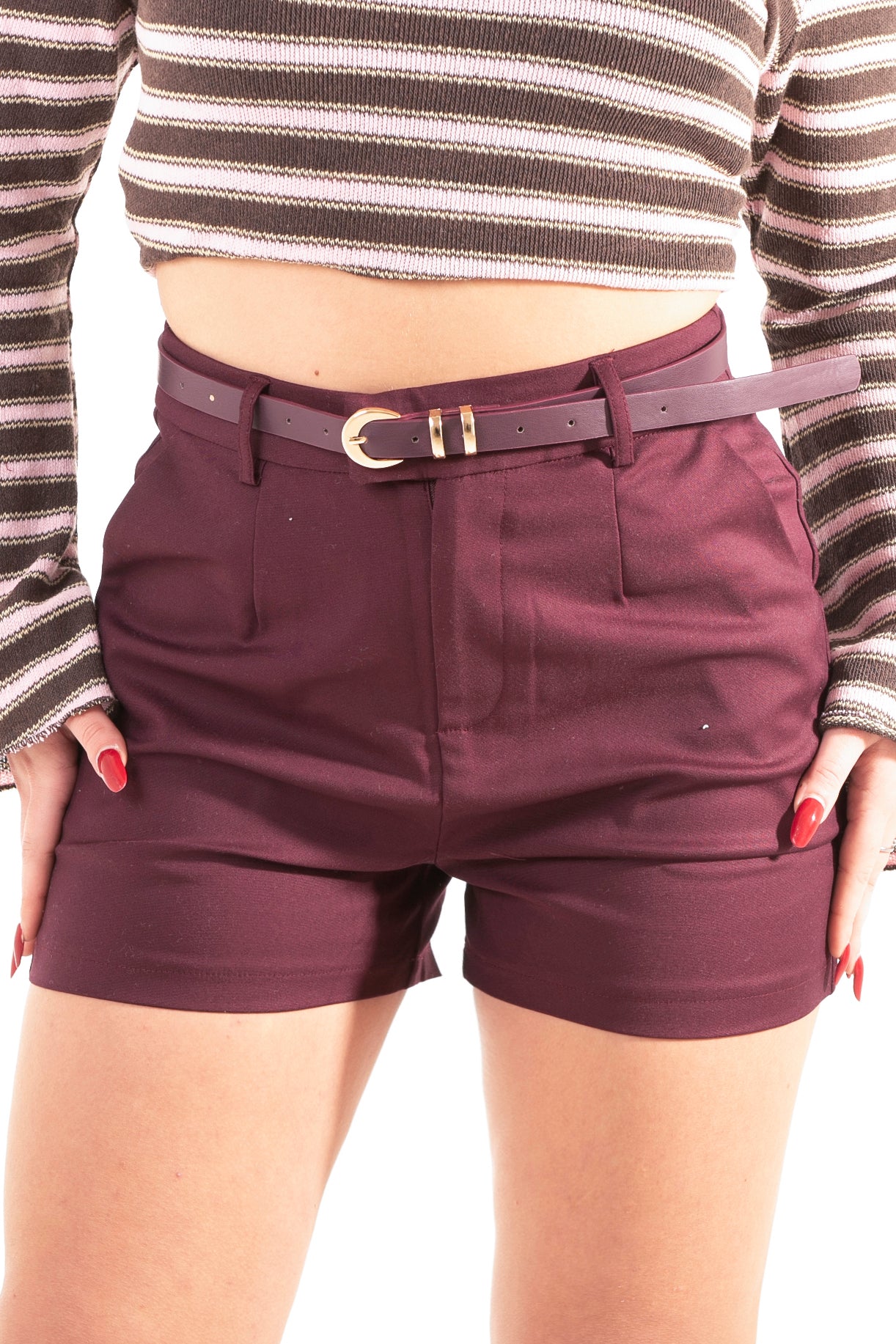 Shorts con cintura bordeaux