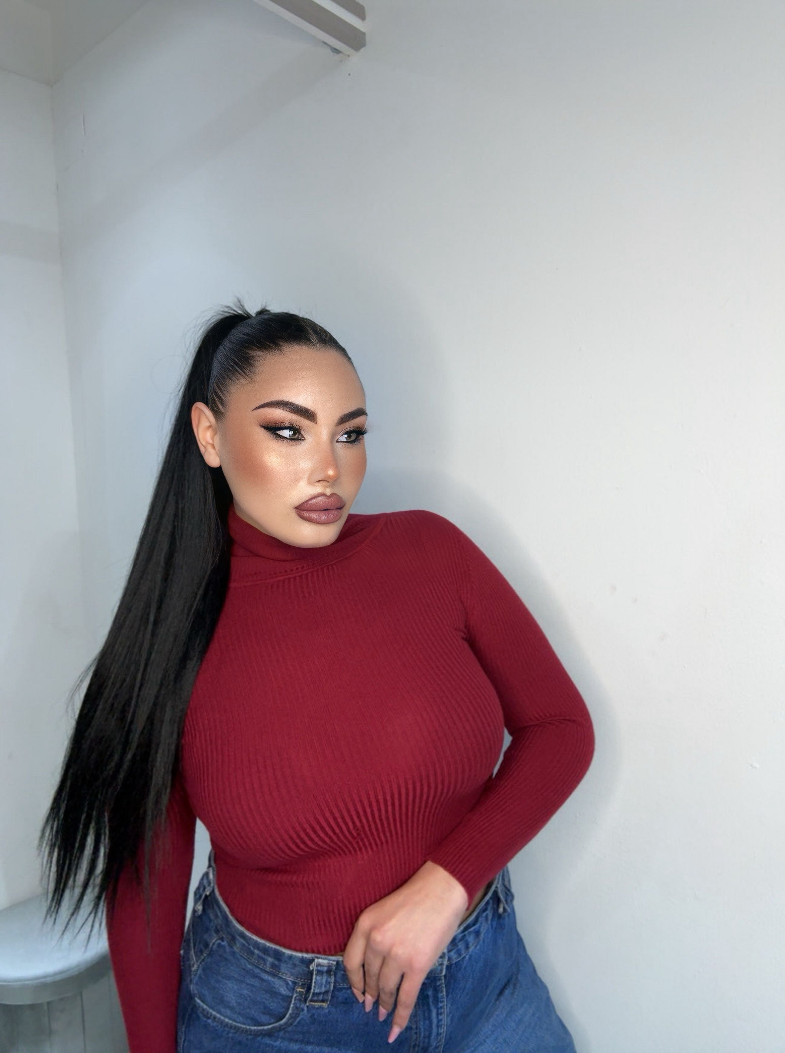 Maglioncino crop bordeaux