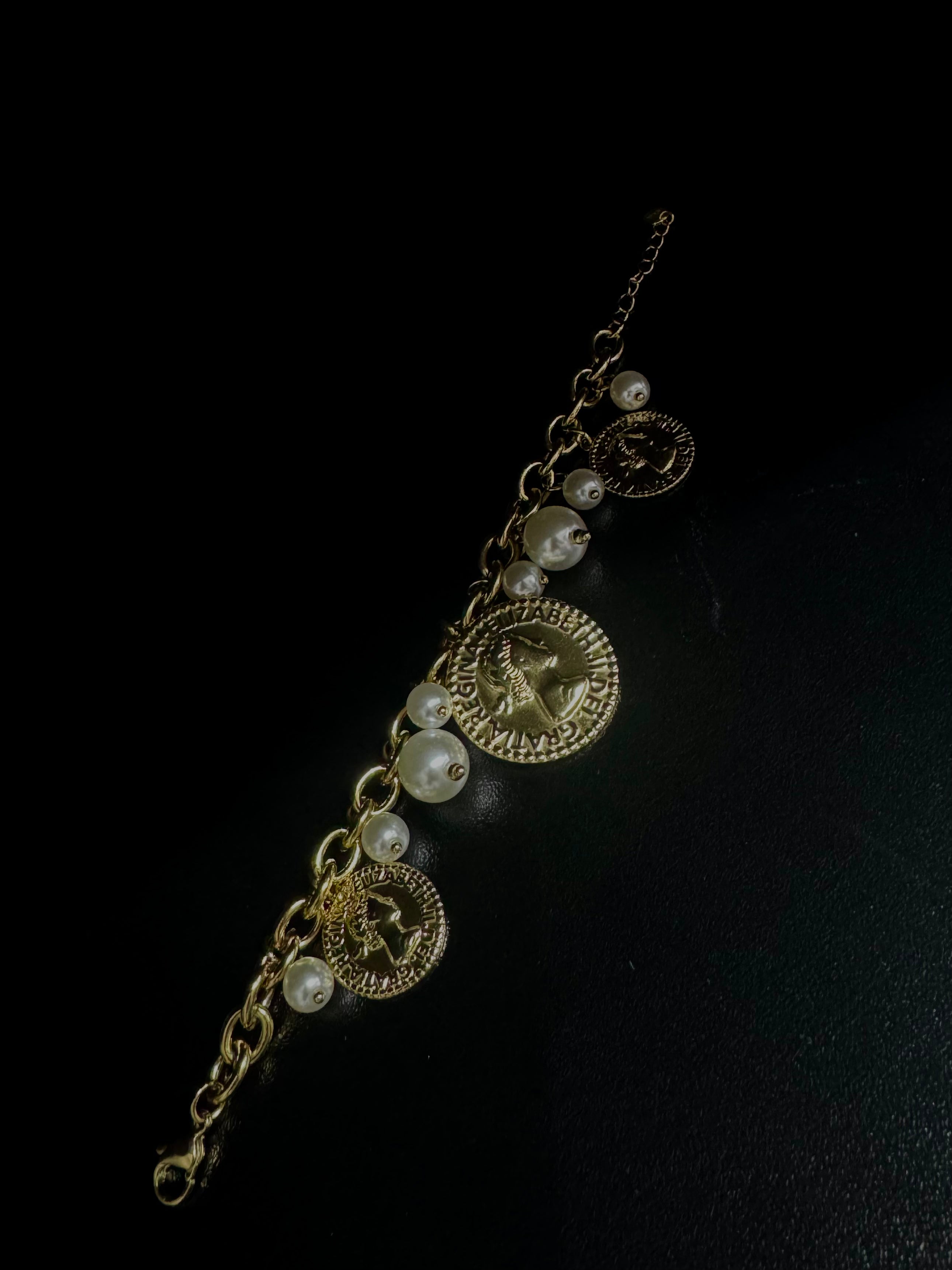 Bracciale multimonete perla