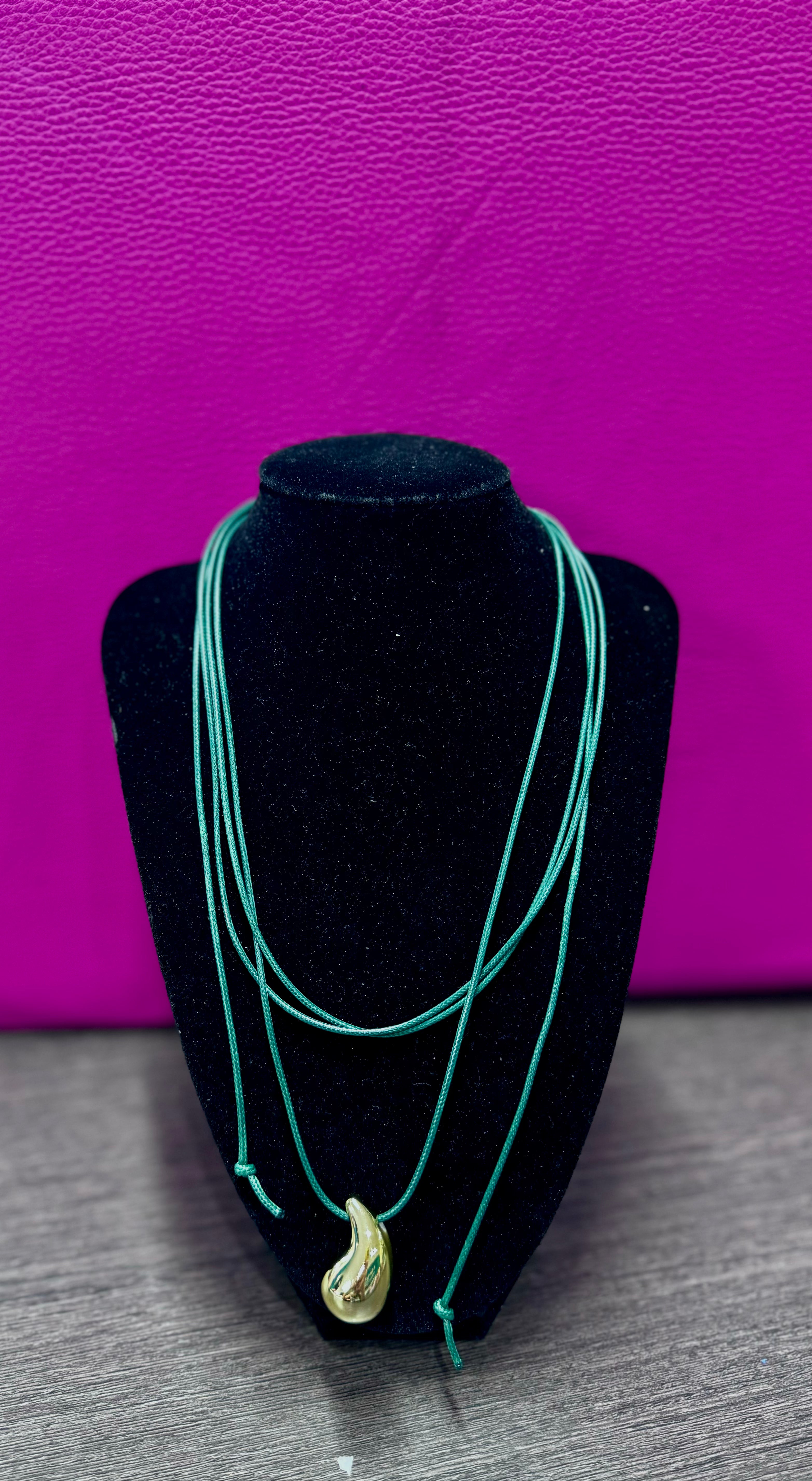 Collana choker goccia argento