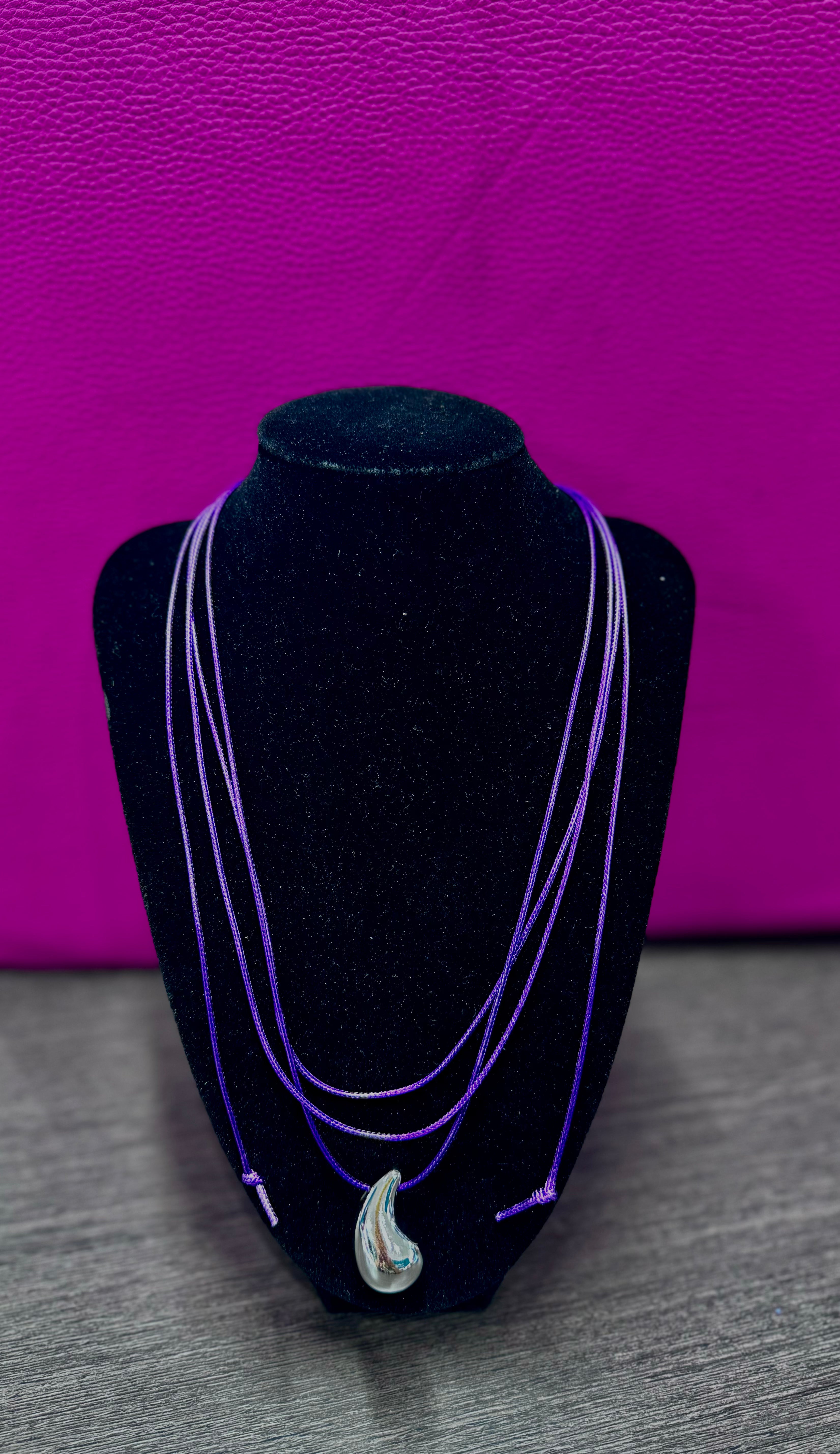 Collana choker viola goccia argento