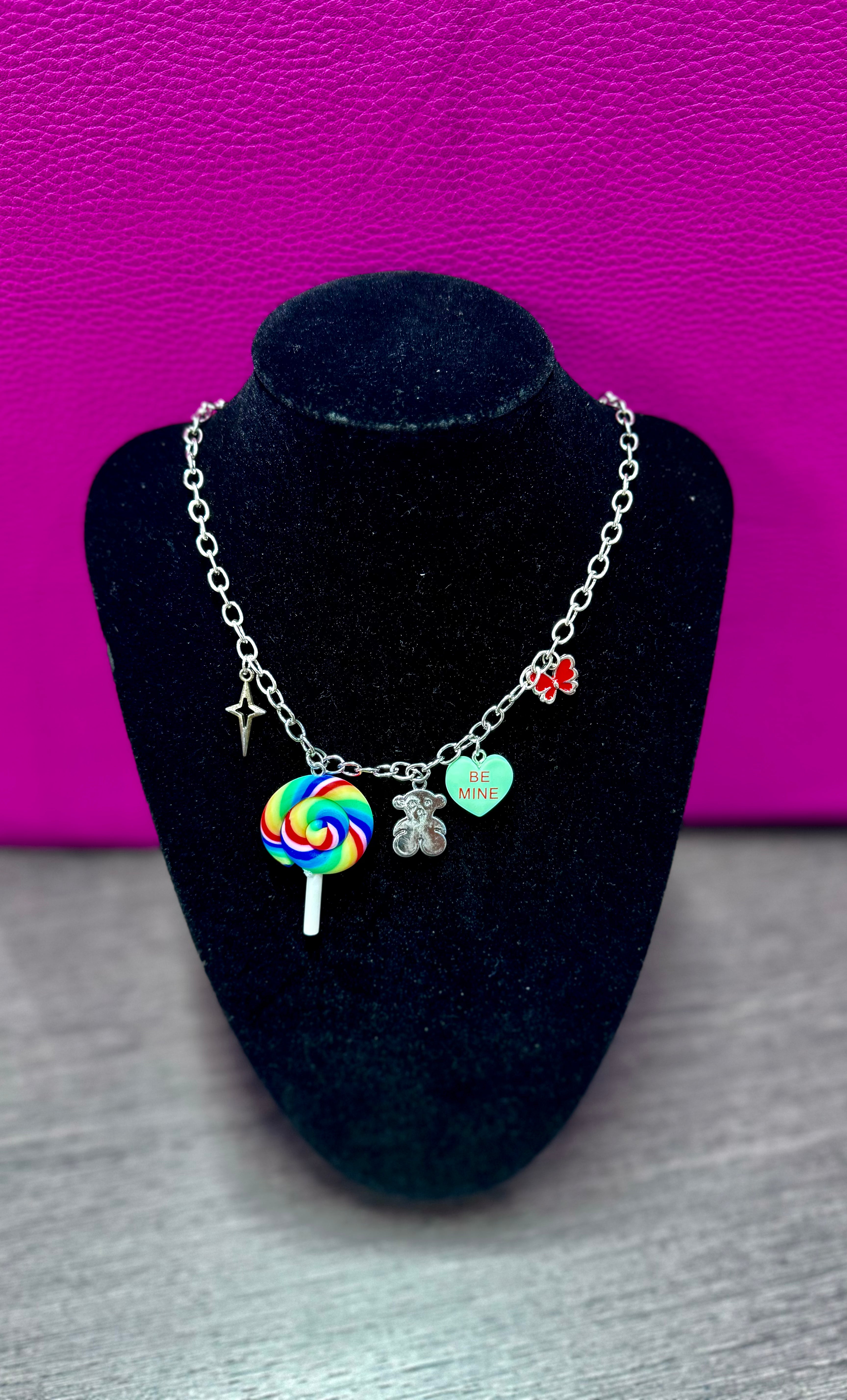 Collana multiaccessori