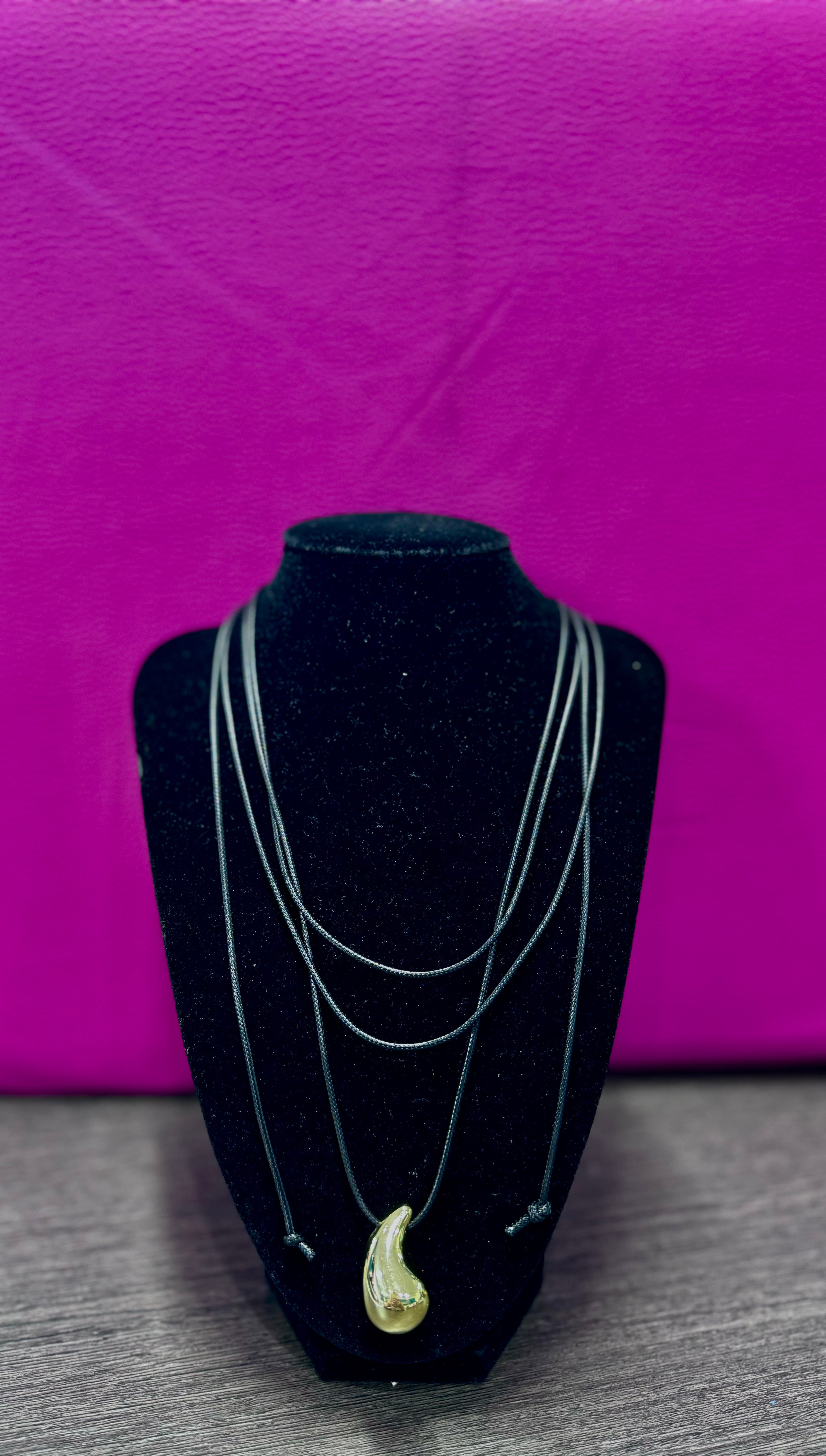 Collana choker goccia oro