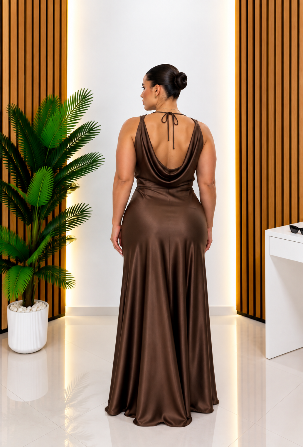 Abito Curvy Satinato Drapé marrone