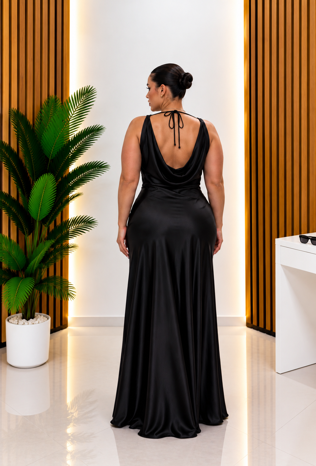 Abito Curvy Satinato Drapé Nero