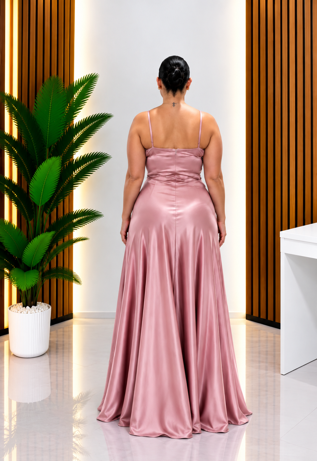 Abito Curvy Satinato Rosa Cipria